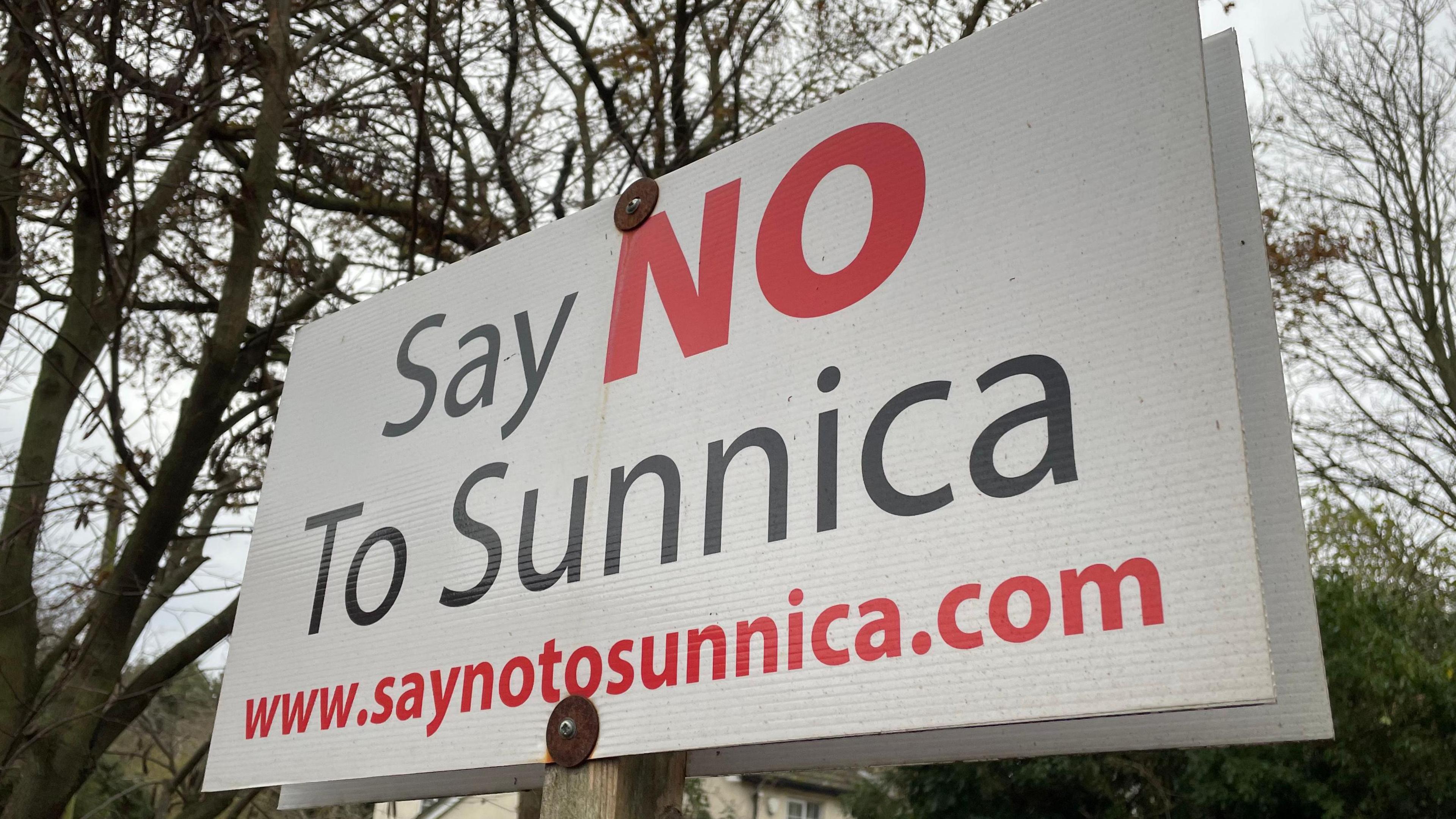 The Say No to Sunnica group sign. The words are written in black and NO is in red in large capital letters. 