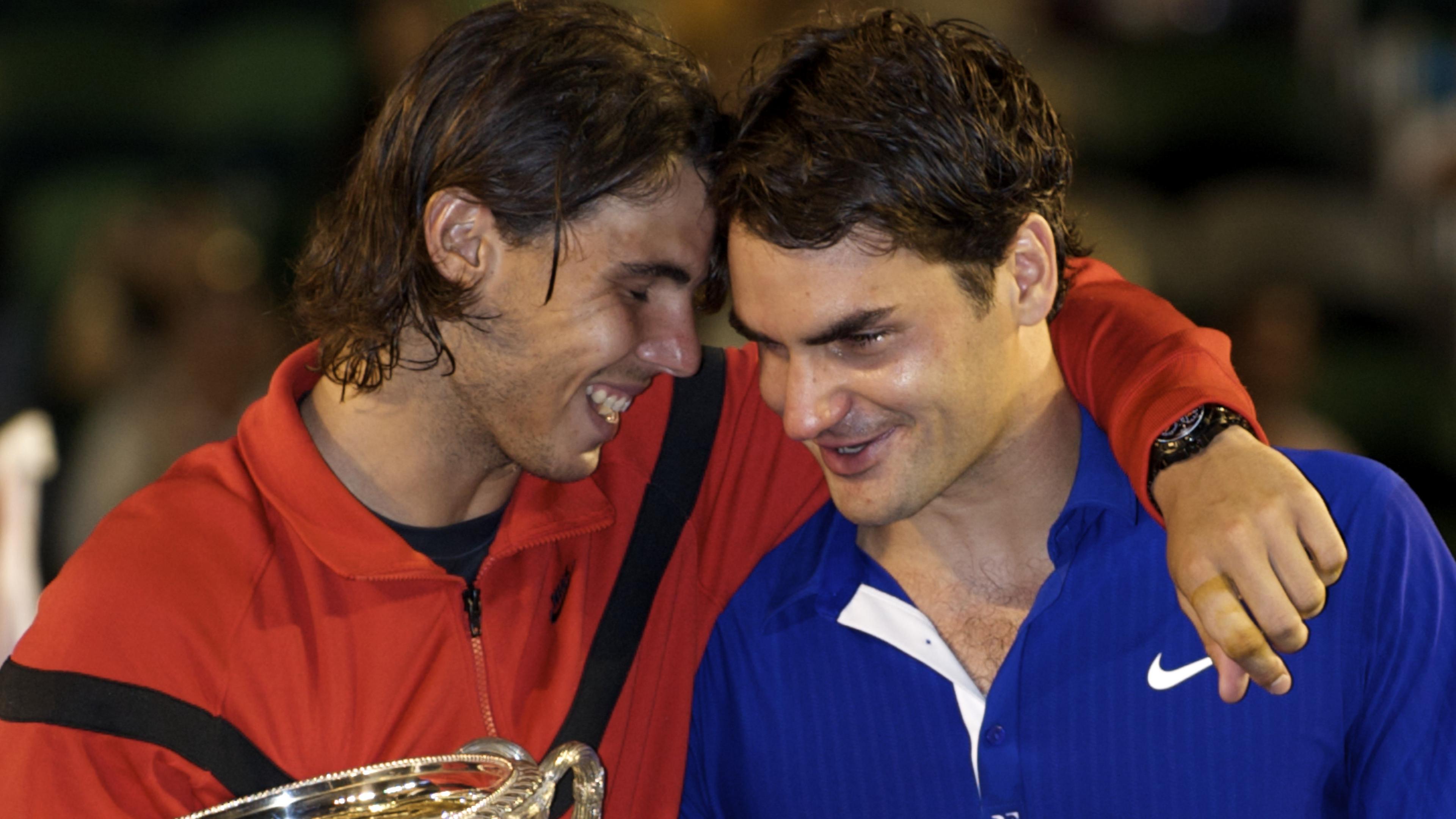 Rafael Nadal and Roger Federer after the 2009 Australian Open final