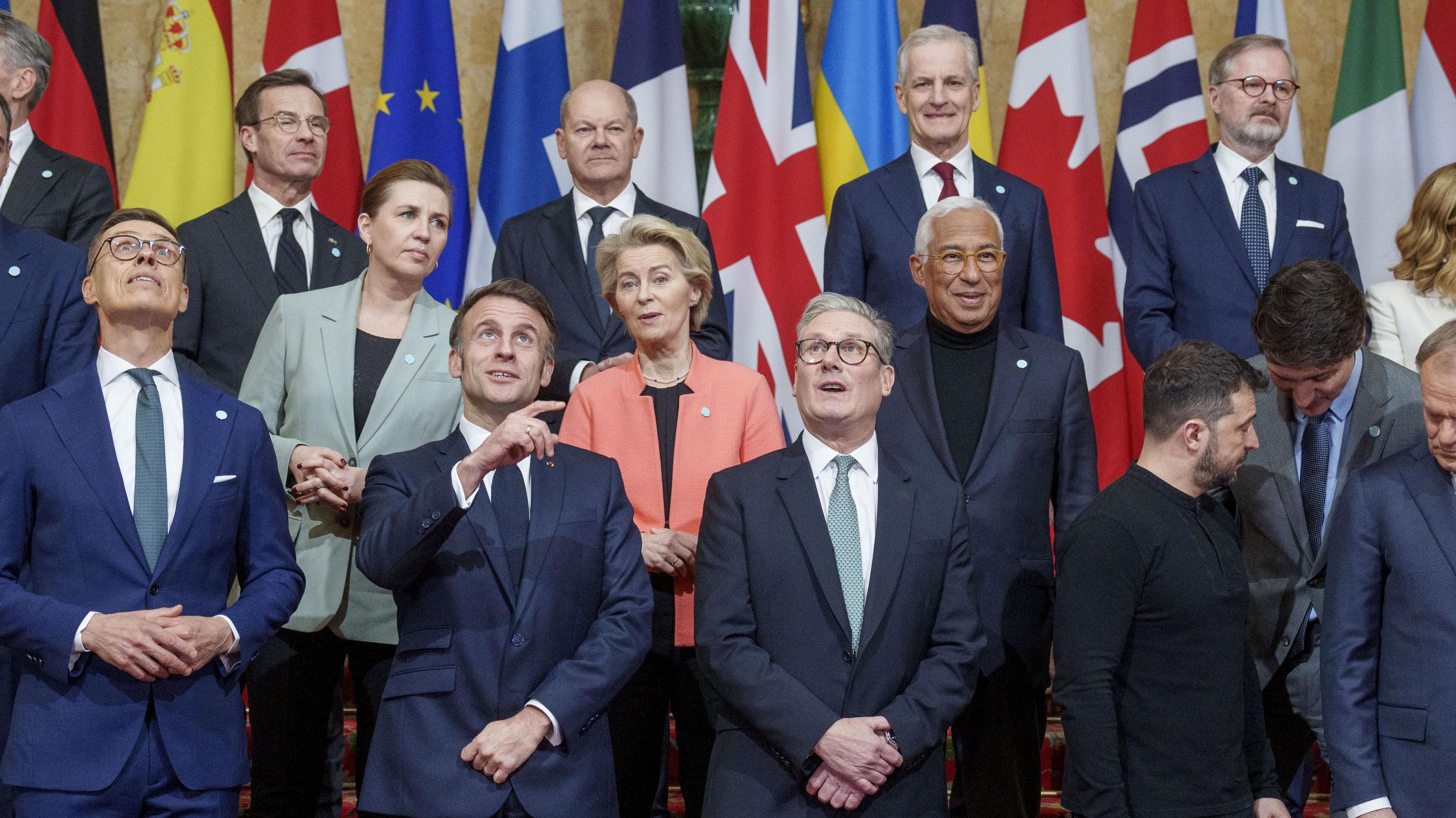 Swedish Prime Minister Ulf Kristersson, German Chancellor Olaf Scholz, Norway's Prime Minister Jonas Gahr Store, Czech Prime Minister Petr Fiala; Middle row, left: Danish Prime Minister Mette Frederiksen, European Commission President Ursula von der Leyen, EU President Antonio Costa, Canadian Prime Minister Justin Trudeau; Front row, left: Finnish President Alexander Stubb, French President Emmanuel Macron, British Prime Minister Keir Starmer, Ukrainian President Volodymyr Zelensky and Polish Prime Minister Donald Tusk pose for a family photo during a summit on Ukraine, at Lancaster House in London, Britain, 02 March 2025. The photo was captured at a moment when the leaders are all looking in different directions with varying facial expressions.