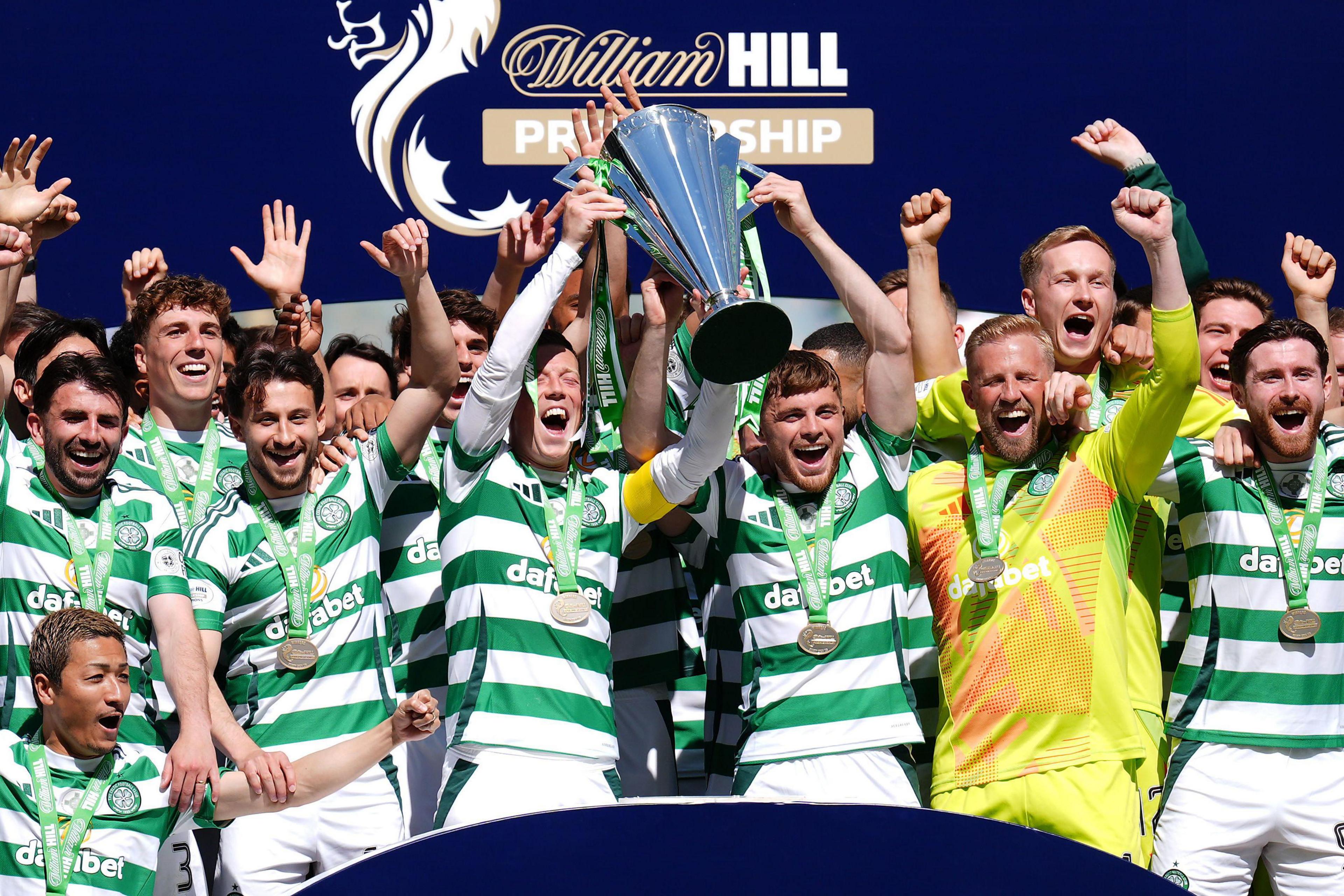 Celtic lifted the Scottish Premiership trophy after the 1-1 draw against St Mirren