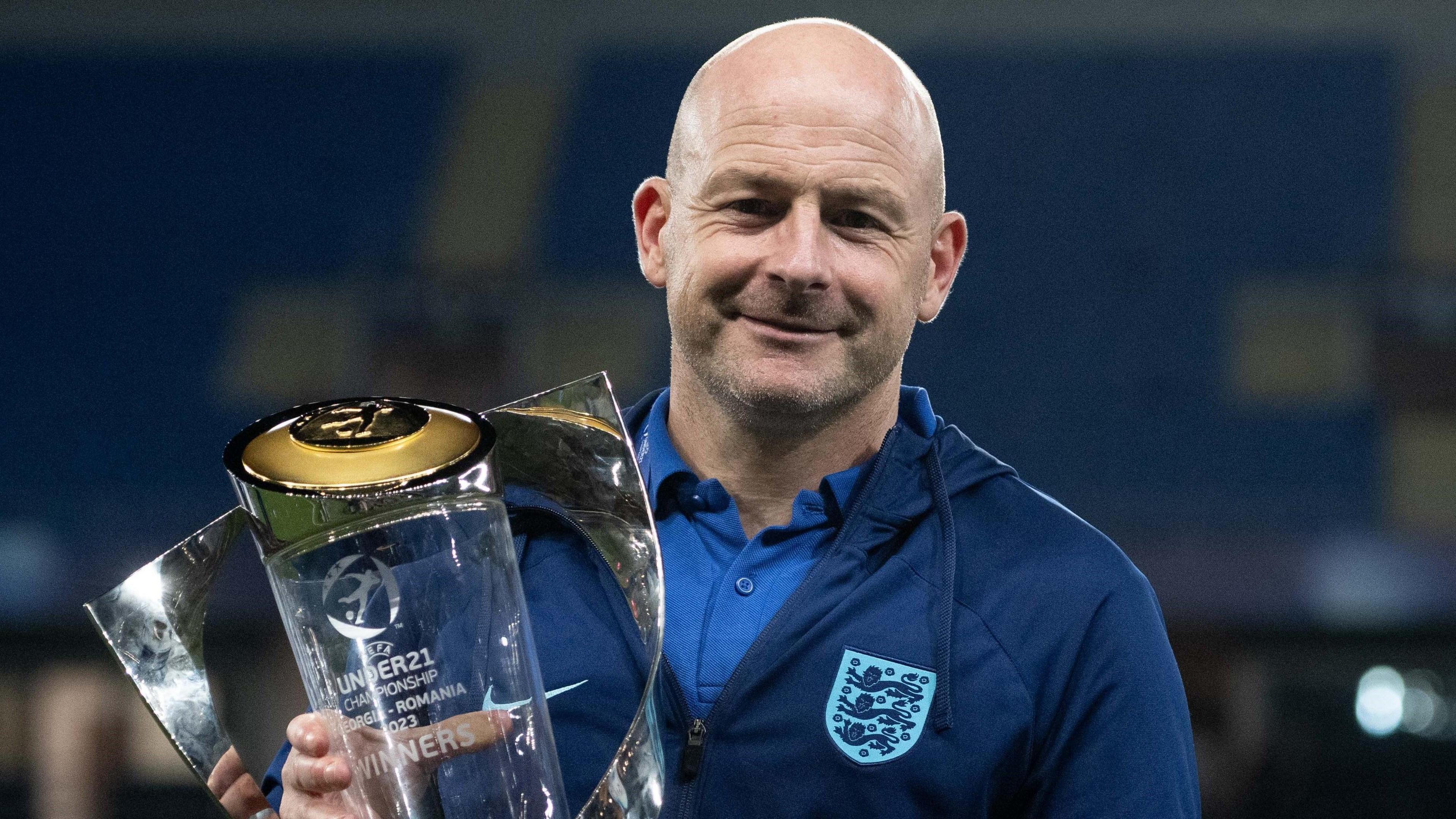 Lee Carsley with the trophy