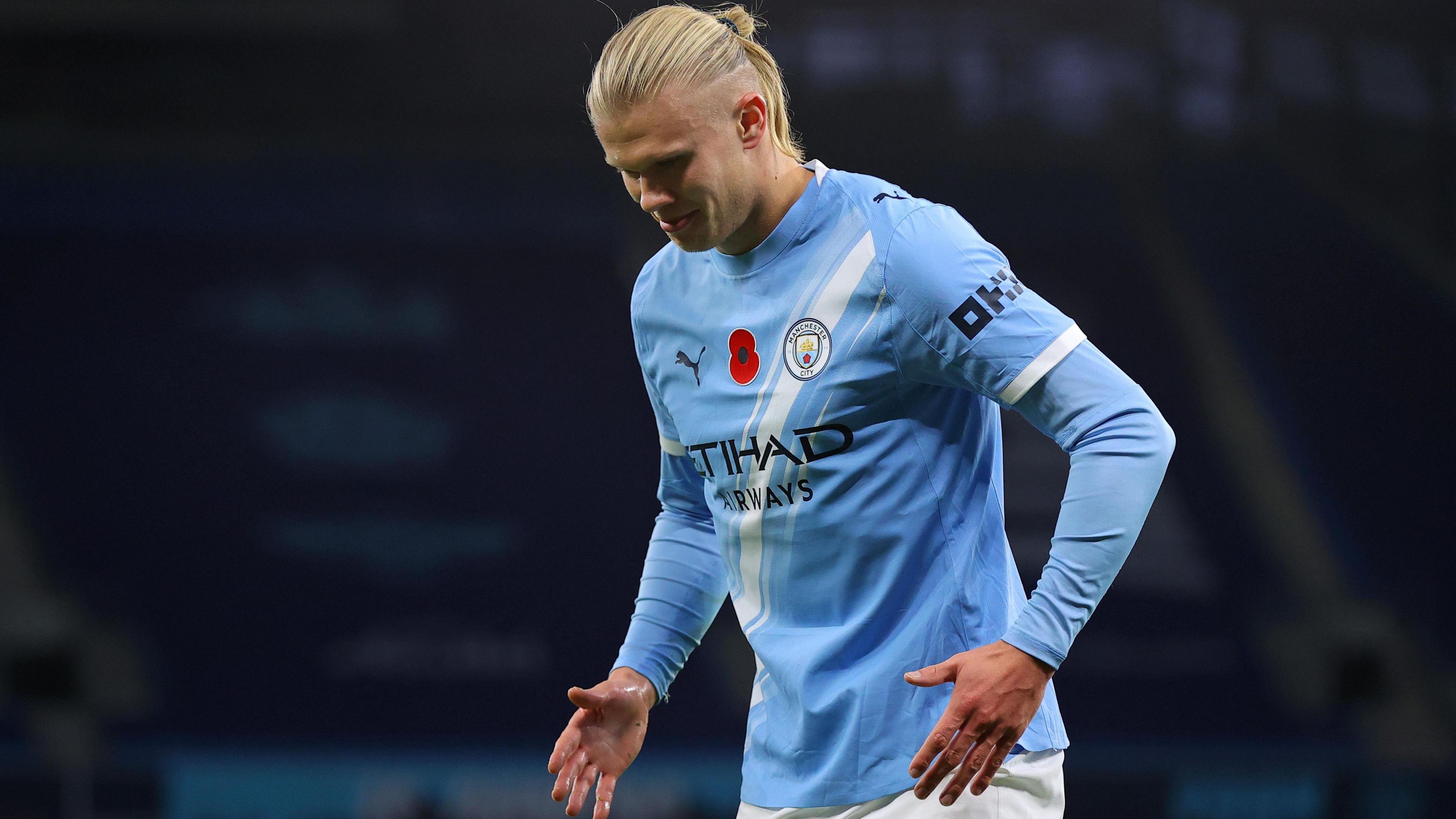 Erling Haaland does the robot celebration