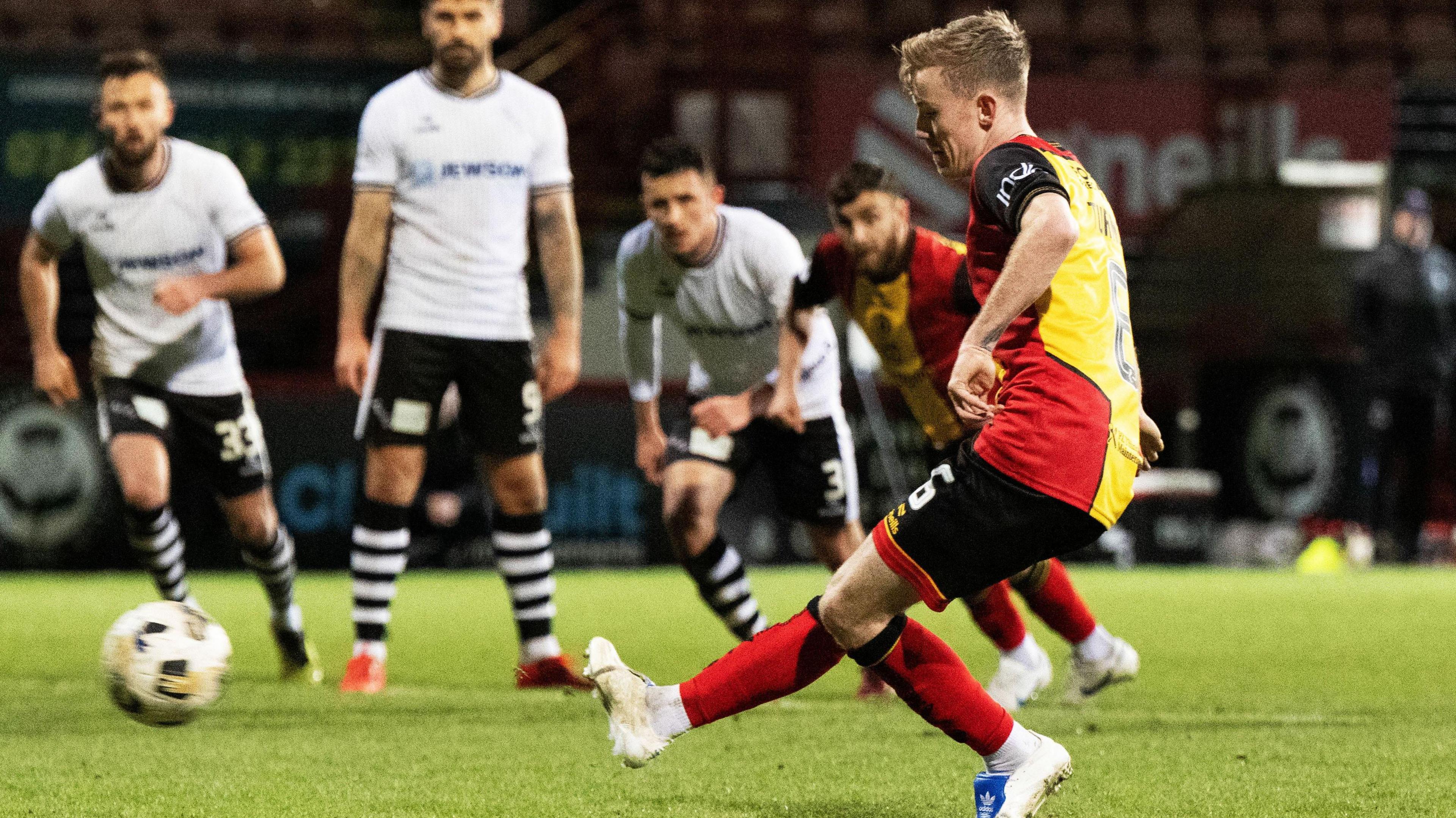 Kyle Turner scores a penalty for Thistle