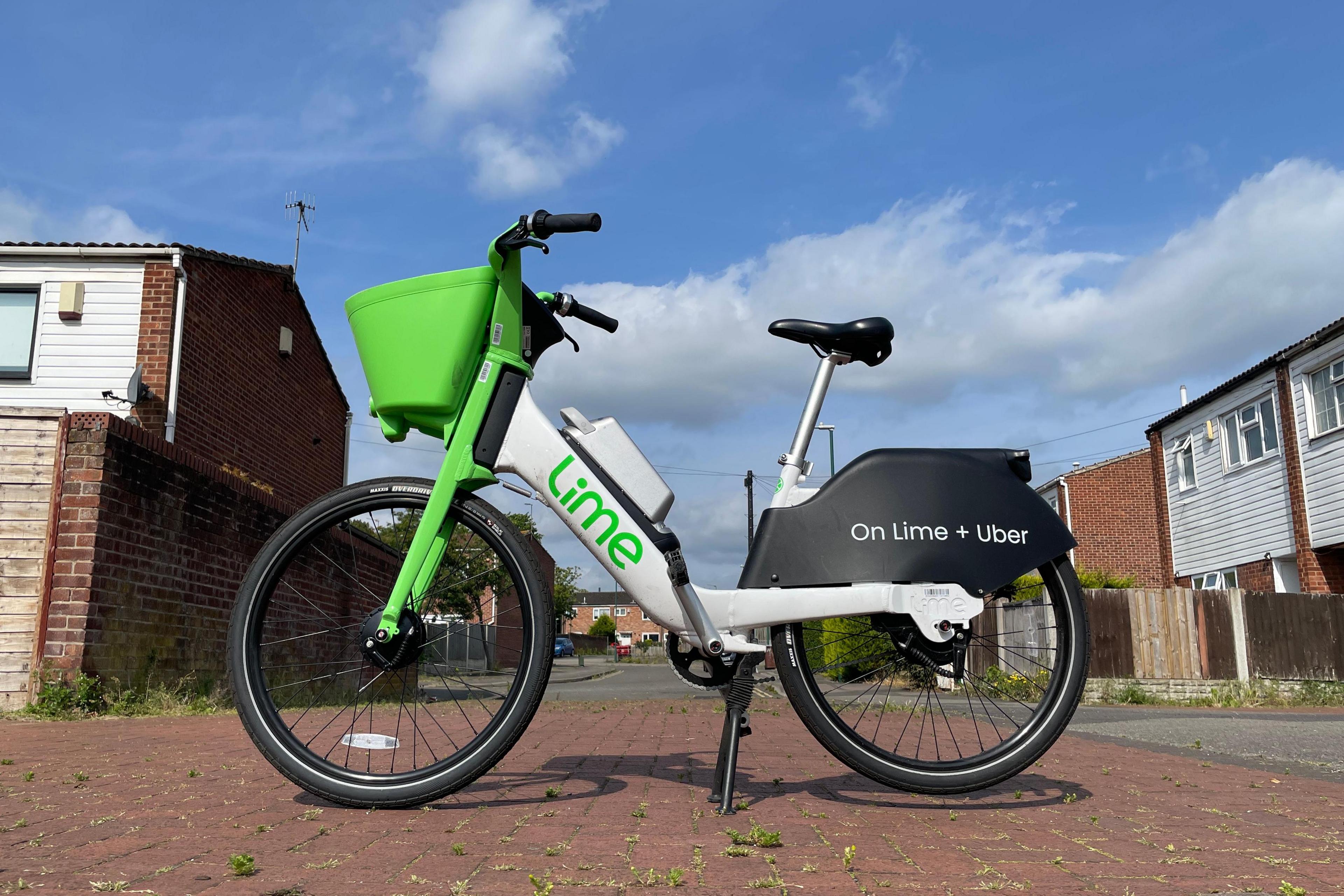 A Lime bike in the middle of the pavement in Bulwell, Nottingham