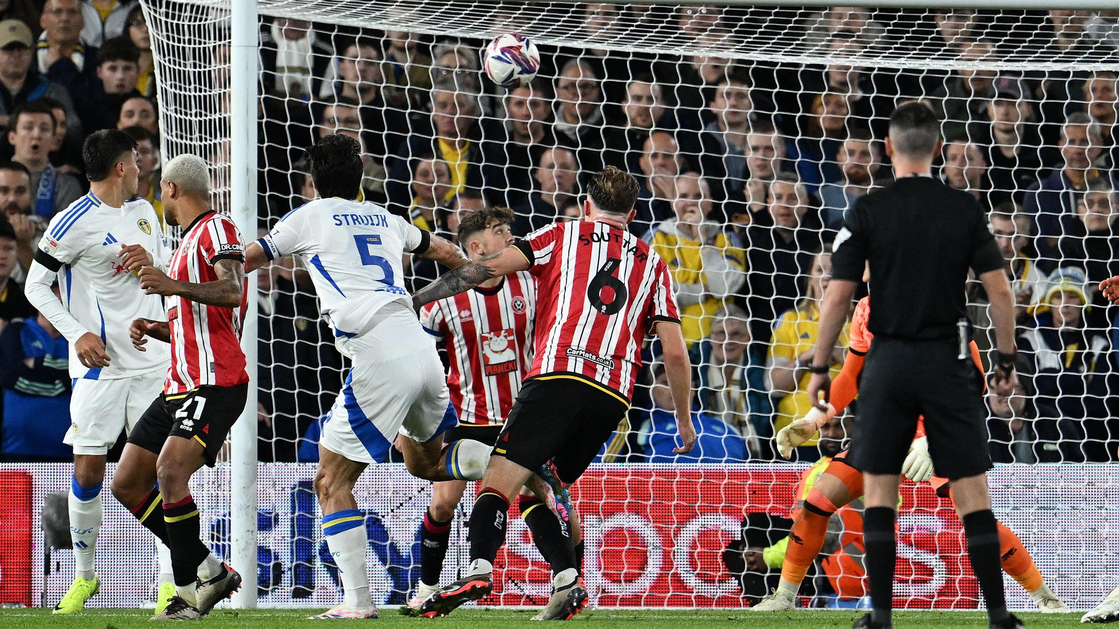 Pascal Struijk scores for Leeds United against Sheffield United