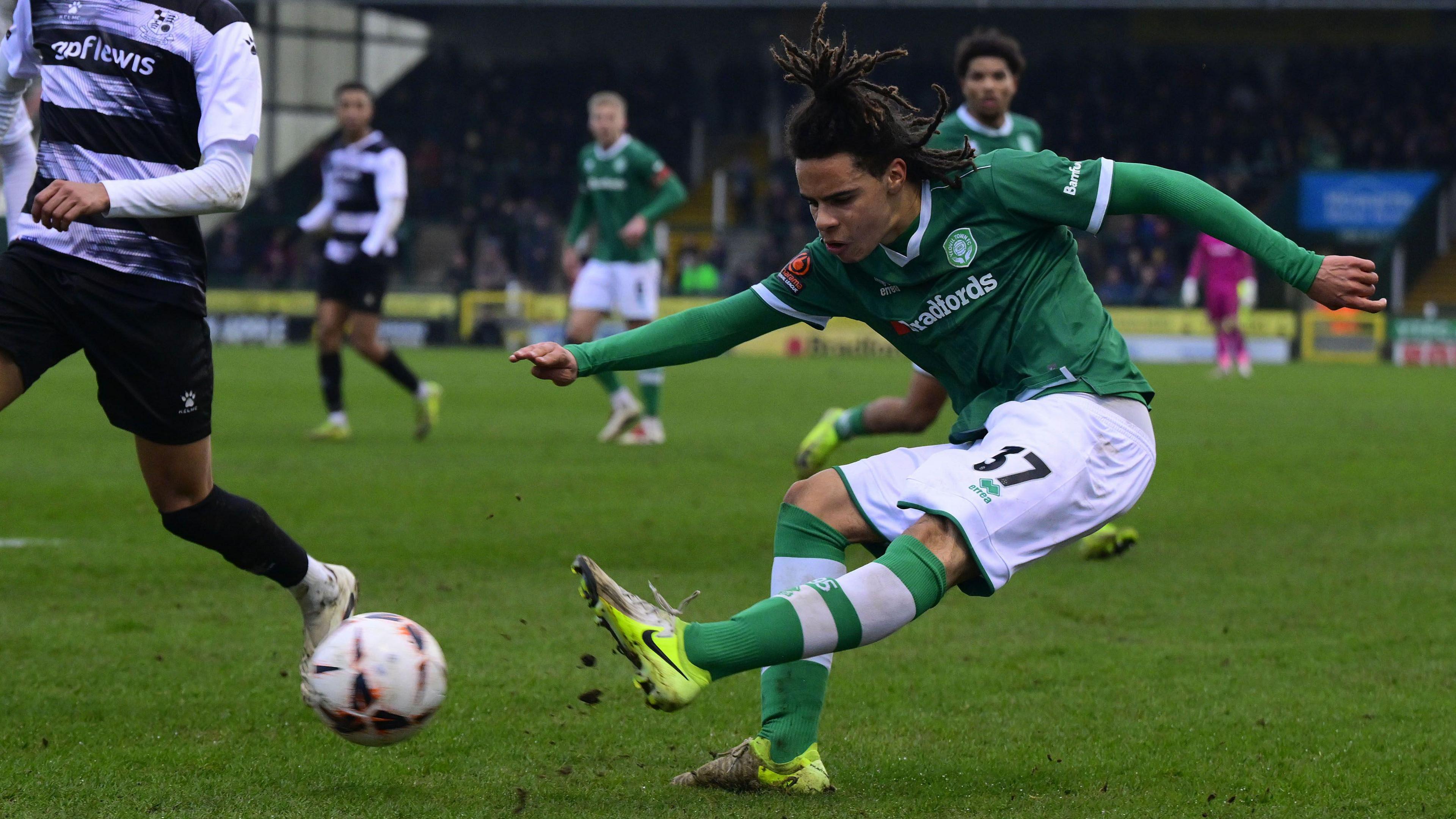 Kofi Shaw in action for Yeovil Town against Wealdstone