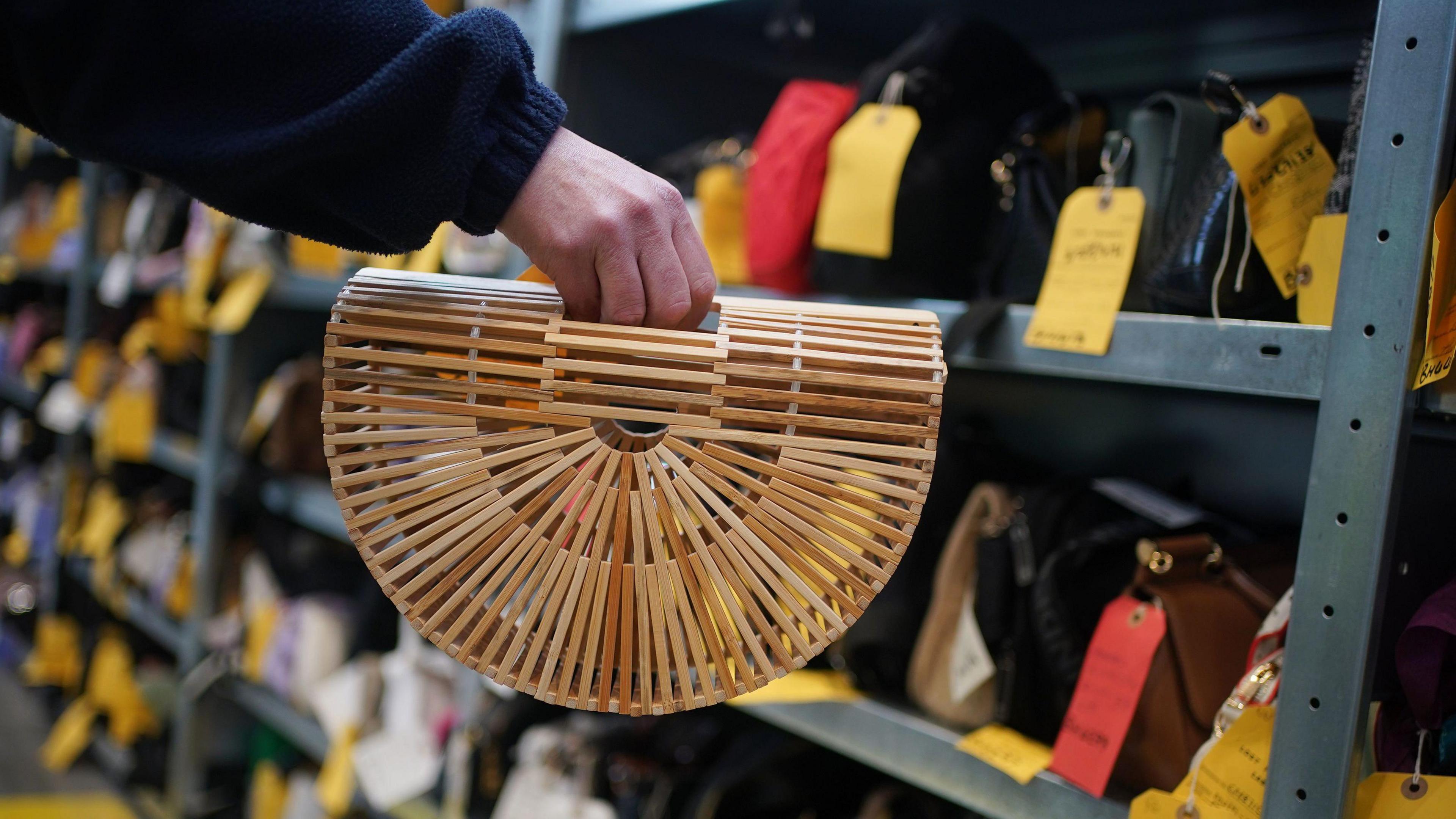 Wooden clutch bag 