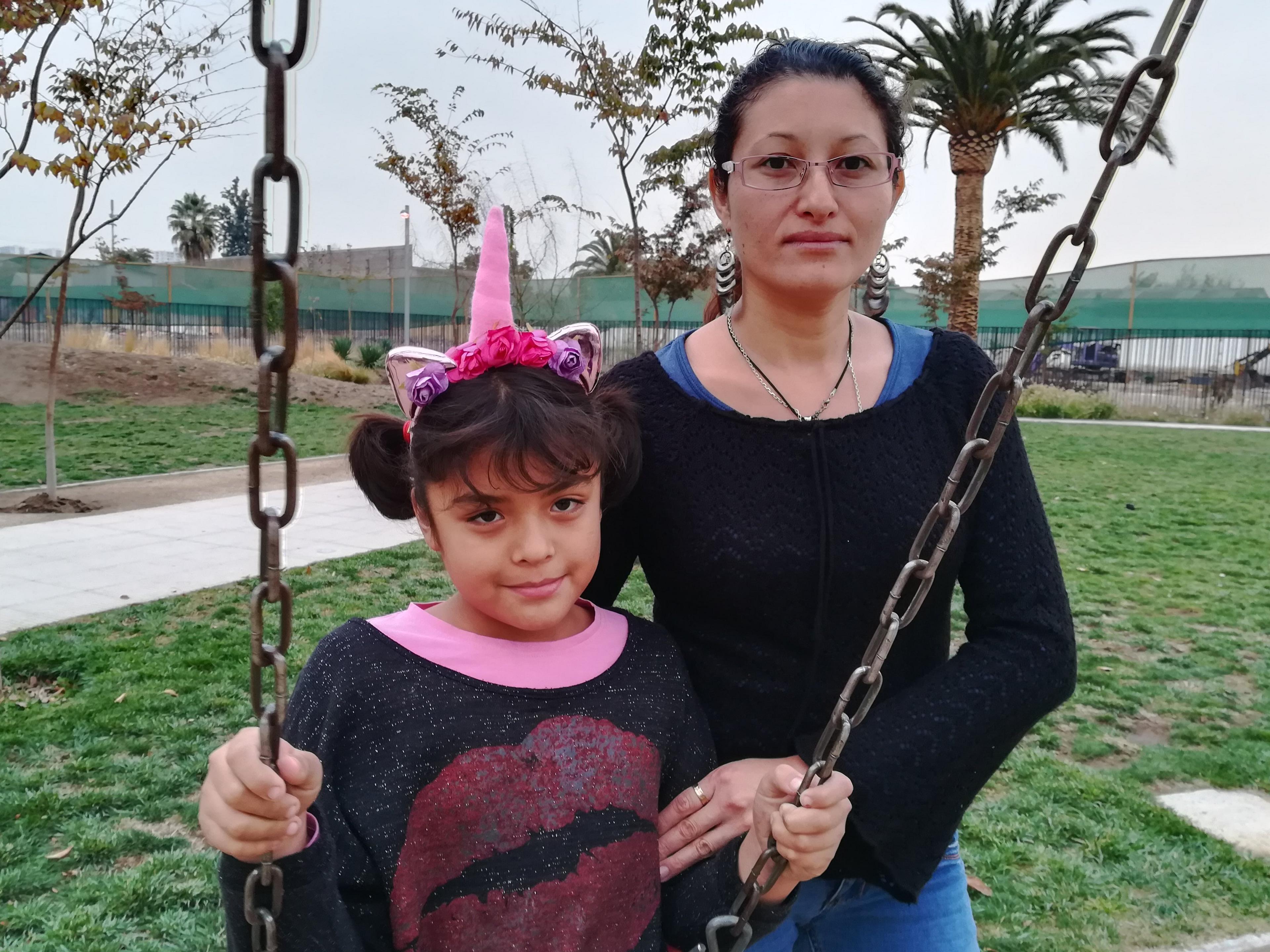 Jacqueline and her daughter Sofía