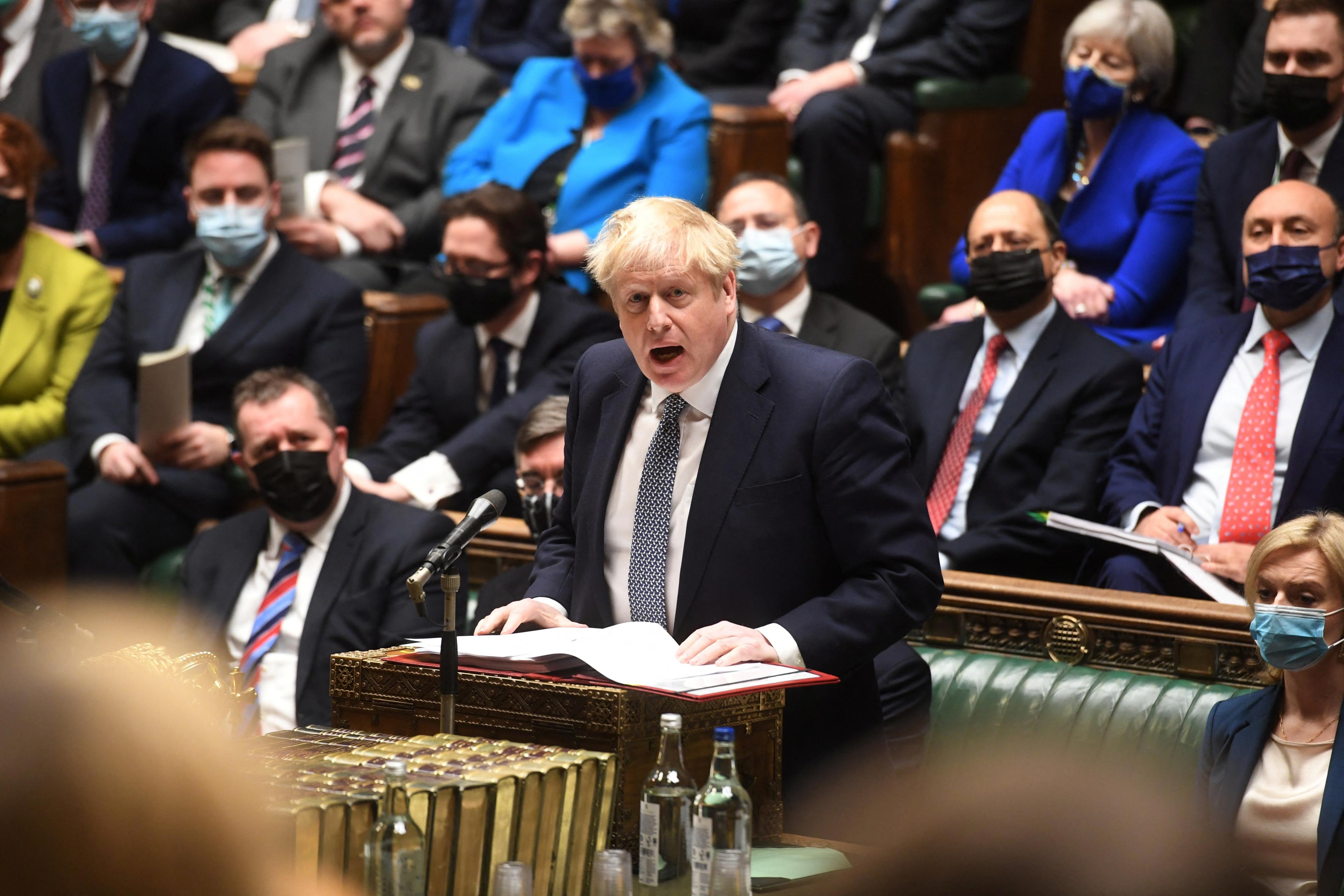 Boris Johnson in the Houses of Parliament PMQs