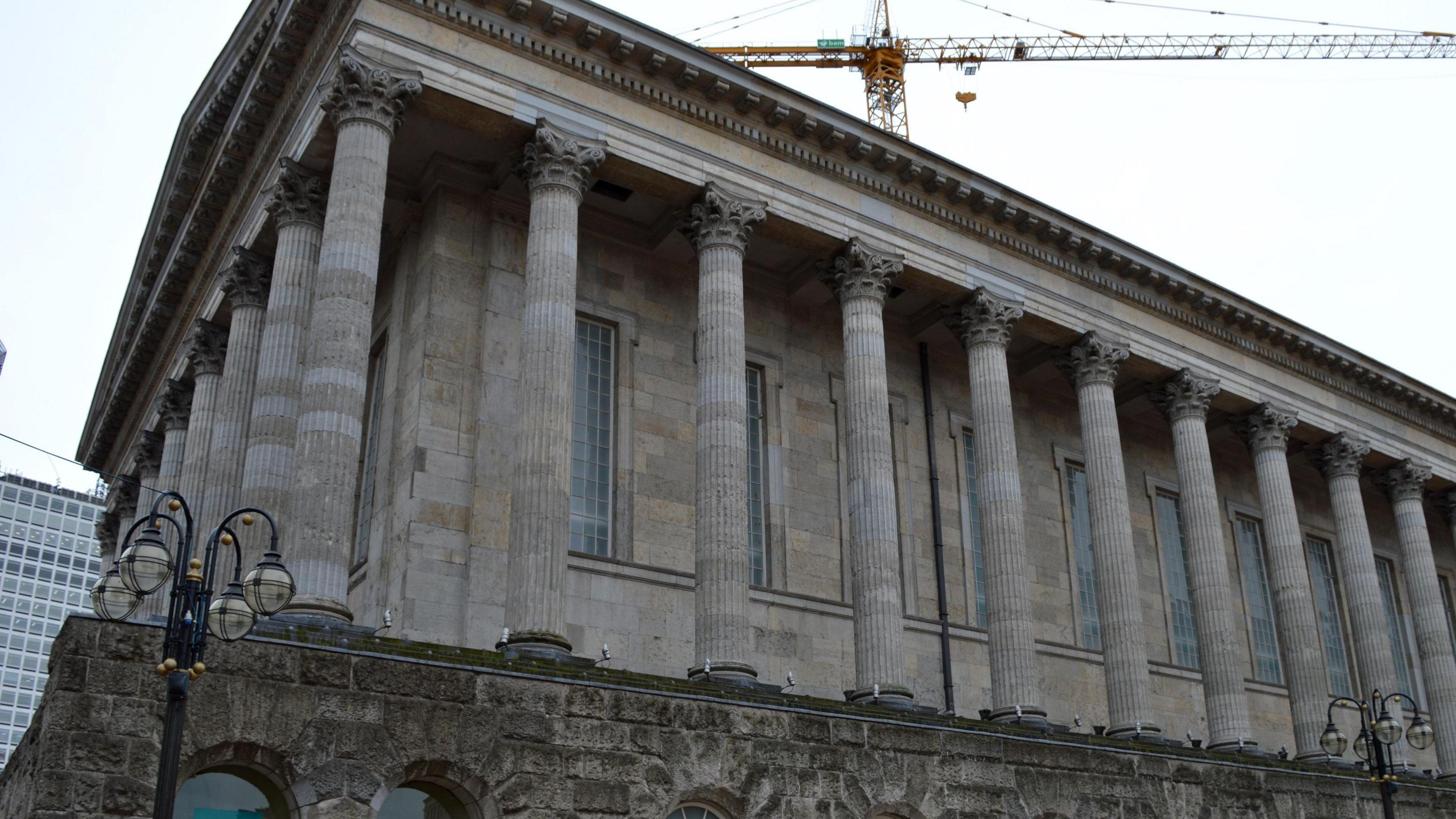 Photograph of Birmingham town hall, a brick building. 