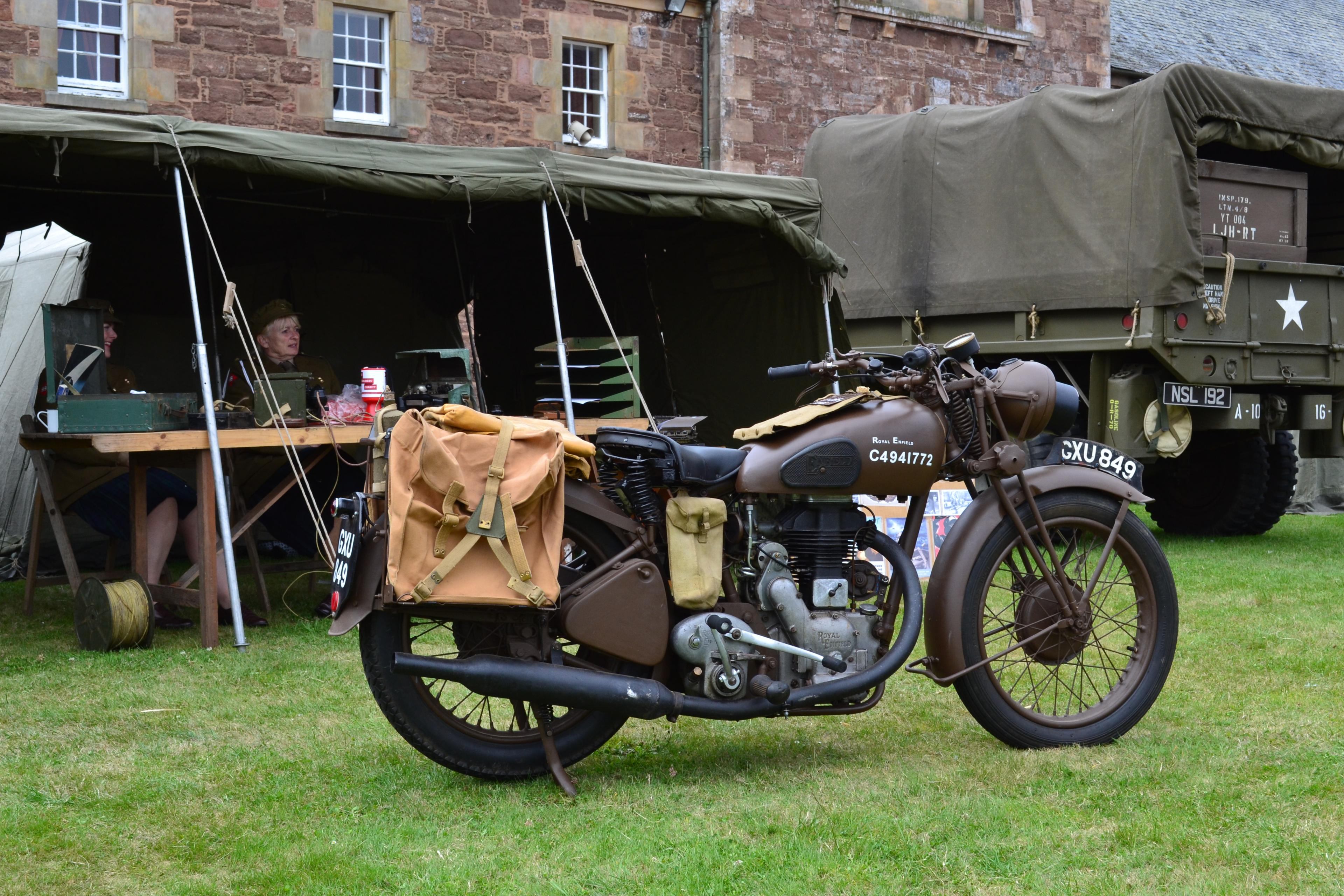 World War Two re-enactors at Fort George