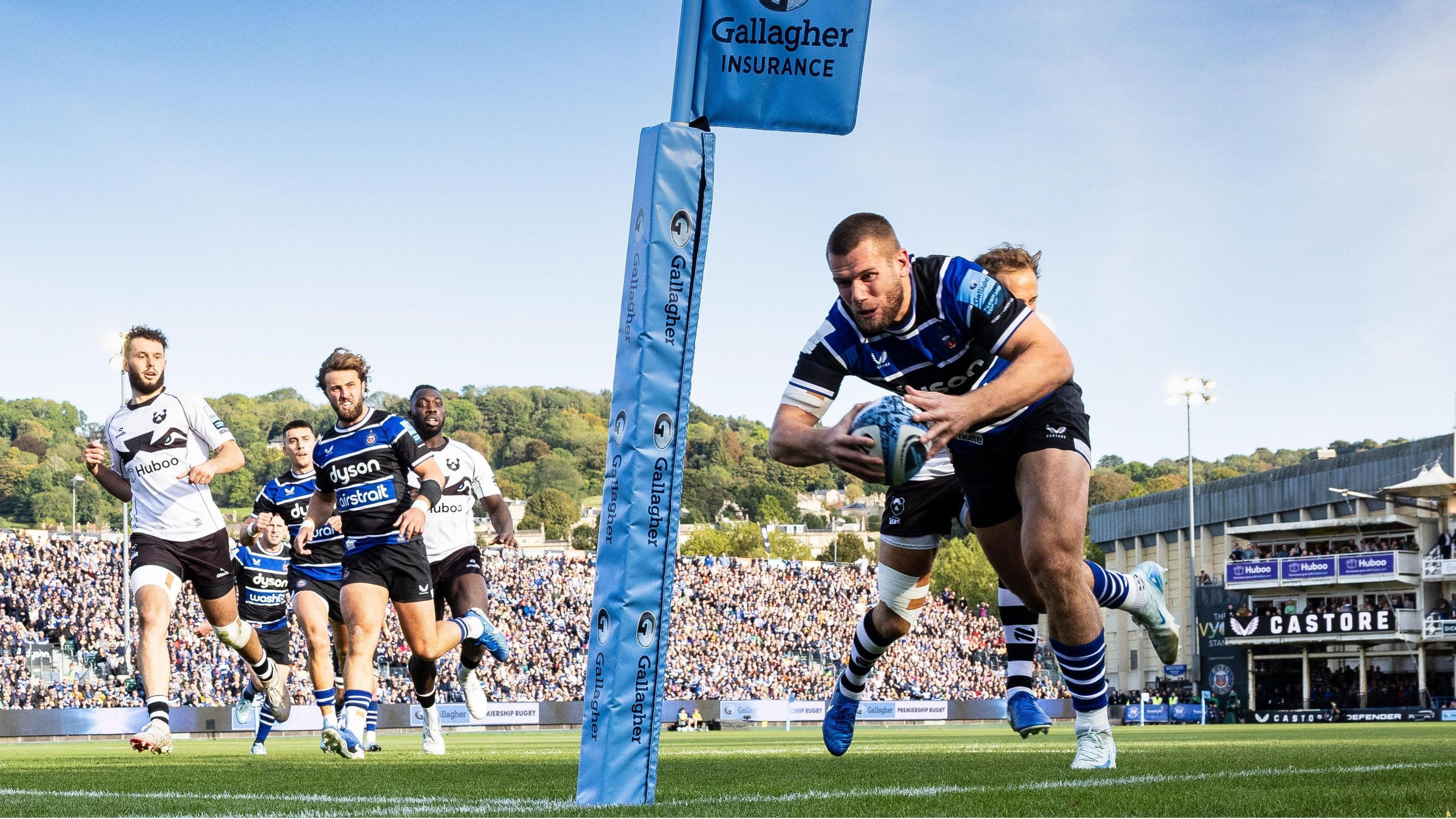 Will Butt dives for the line for Bath