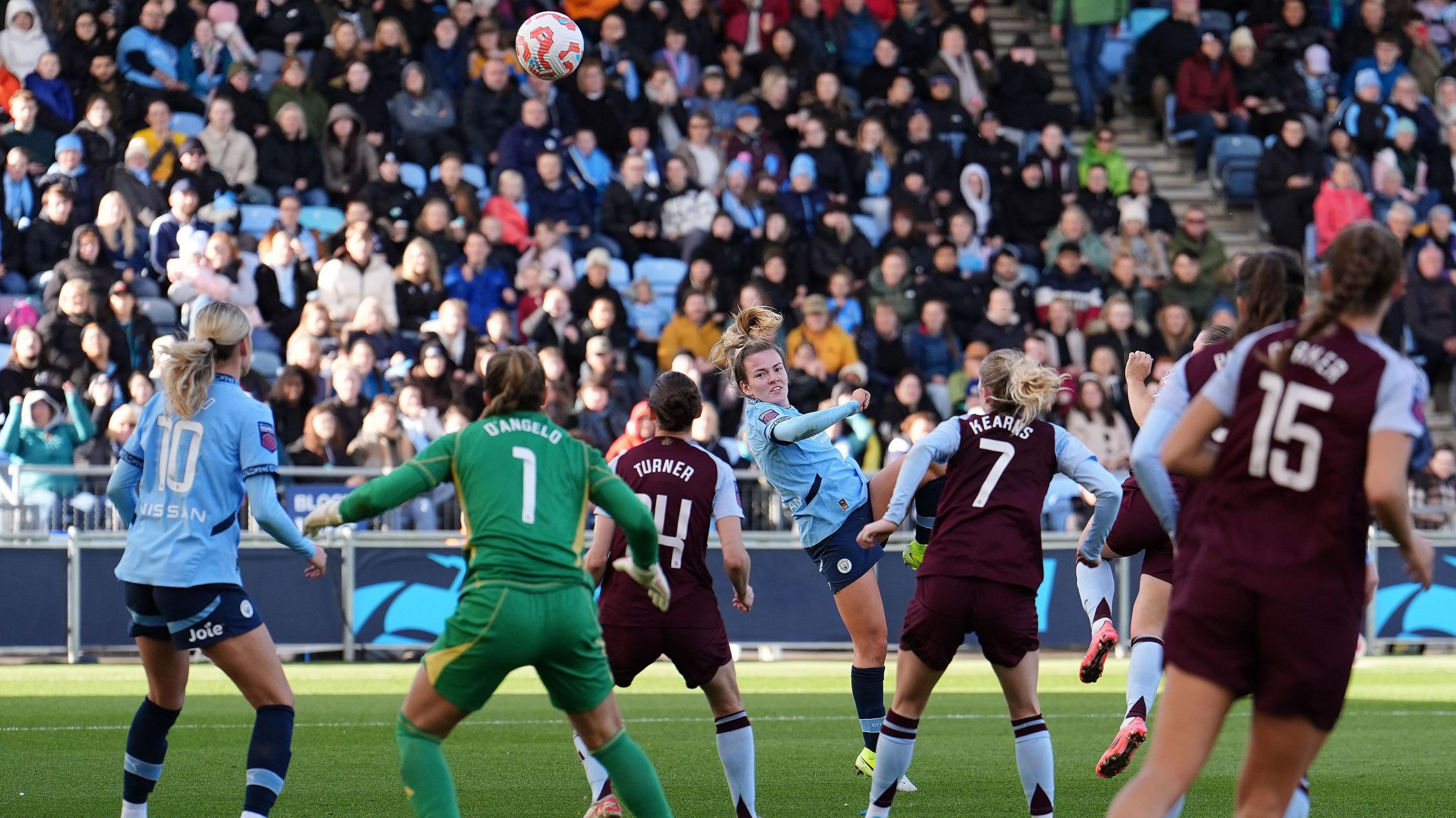 Lauren Hemp lobs Manchester City in front after 62 minutes against Aston Villa