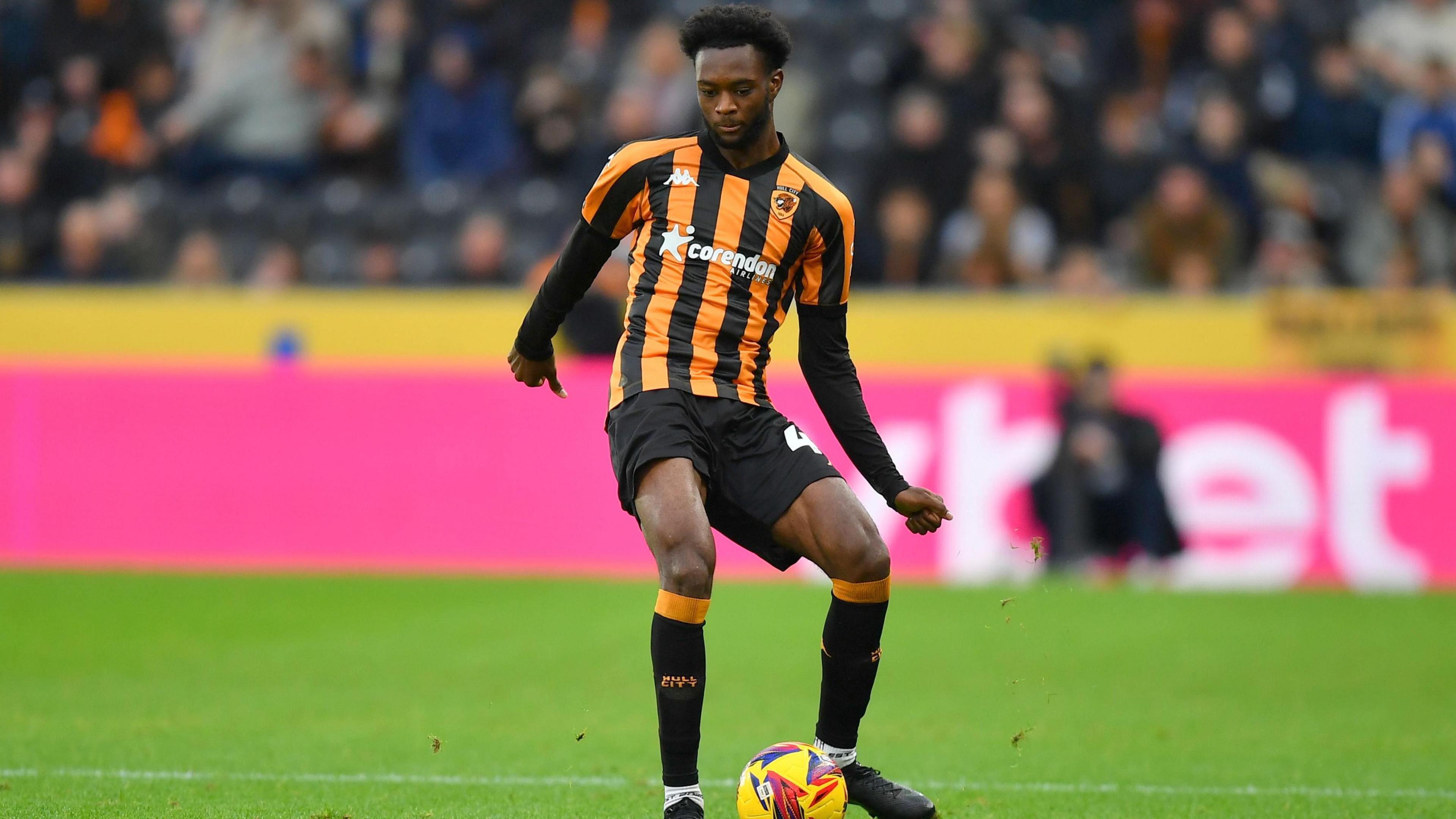 Abu Kamara in action for Hull City