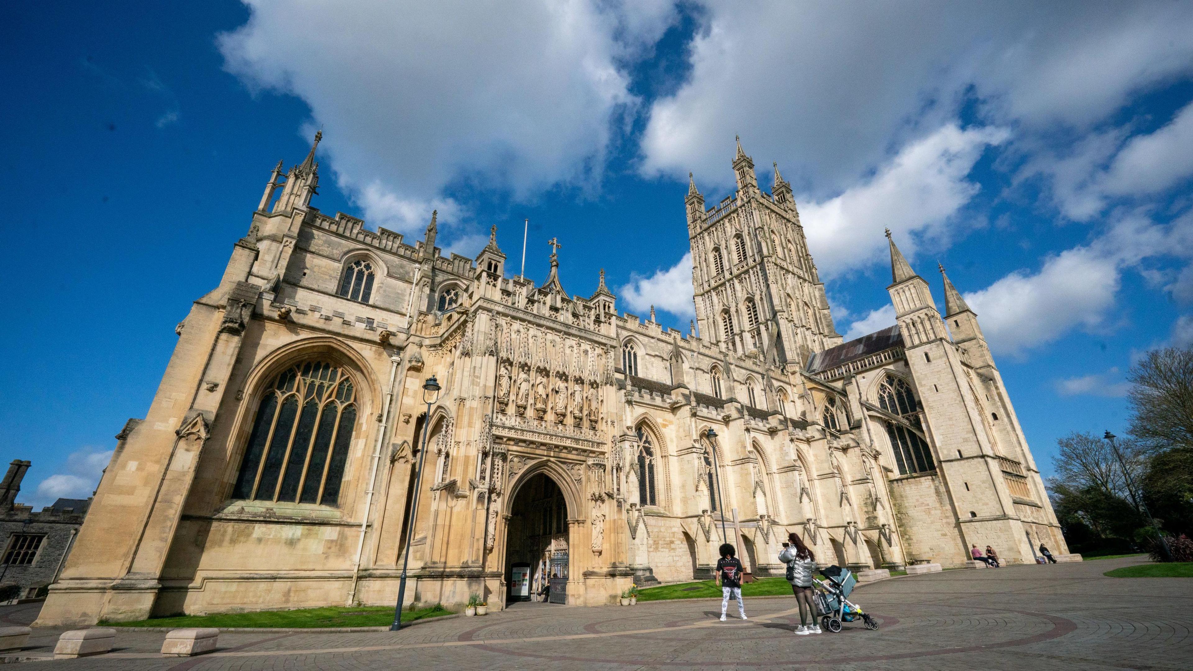 Gloucester Cathedral shot from below 