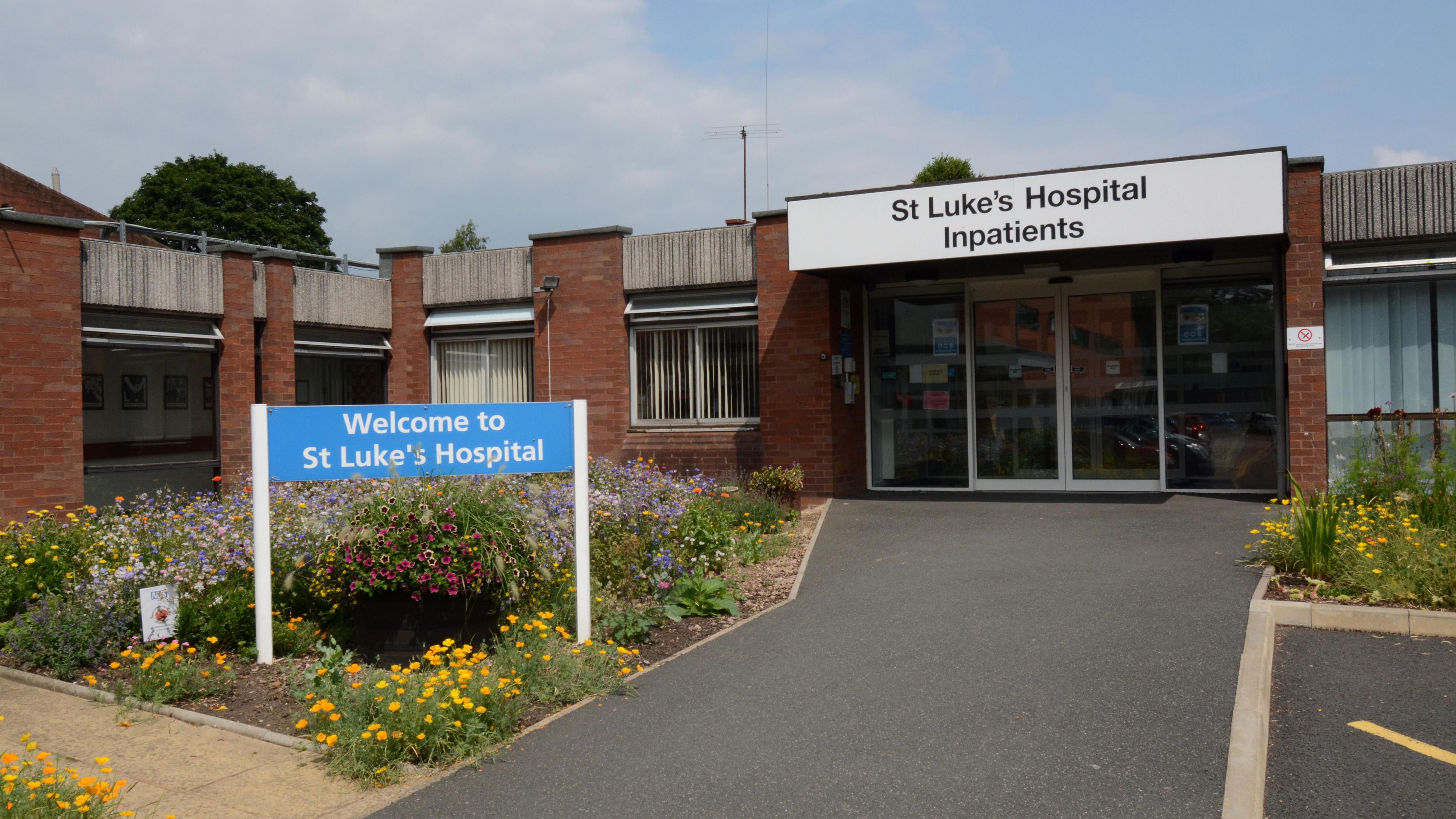 Entrance to St Luke's Hospital in Market Harborough