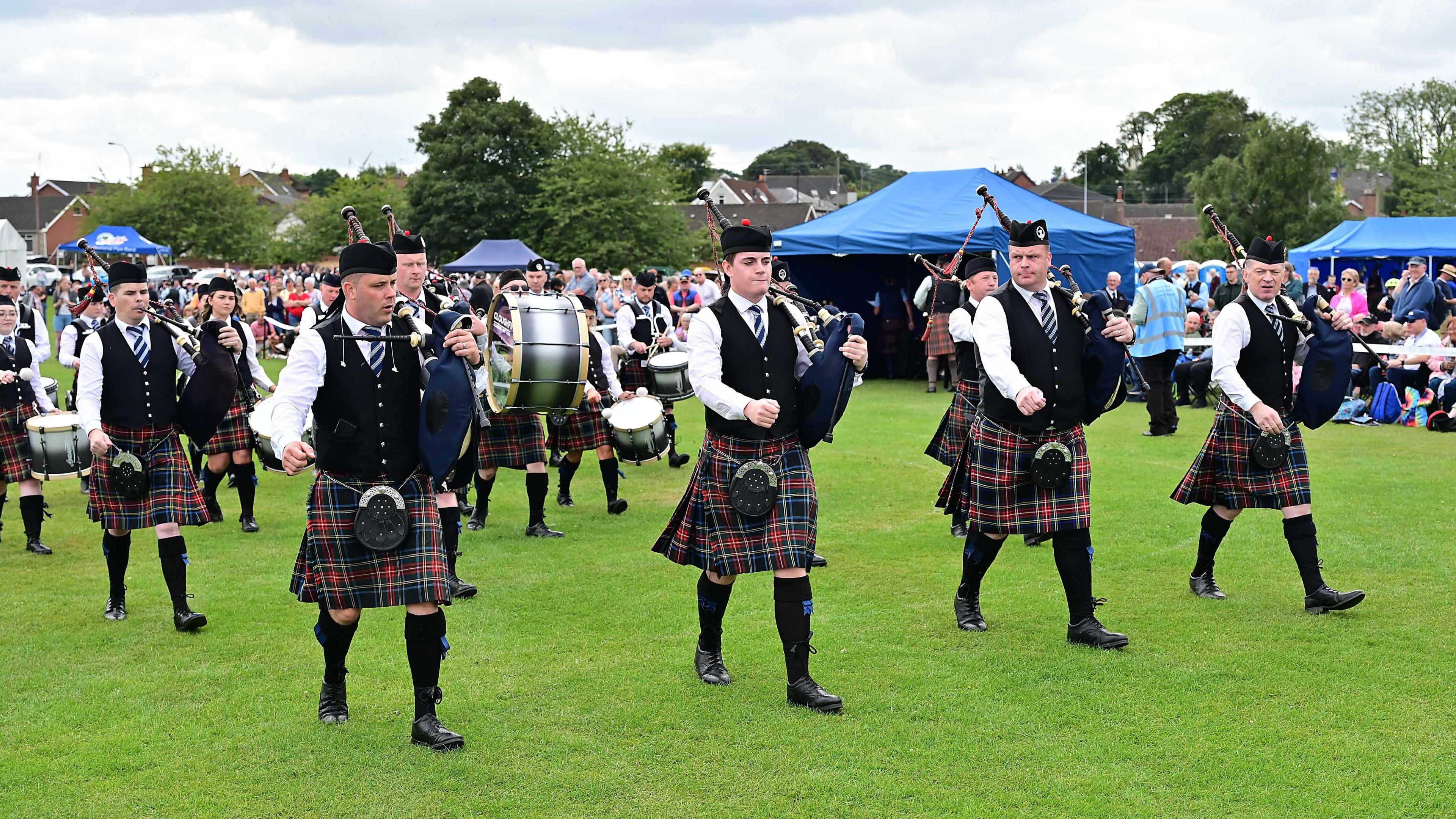Bangor Hosts Spectacular 73rd Ulster Pipe Band Championships as Thousands Gather at Ward Park
