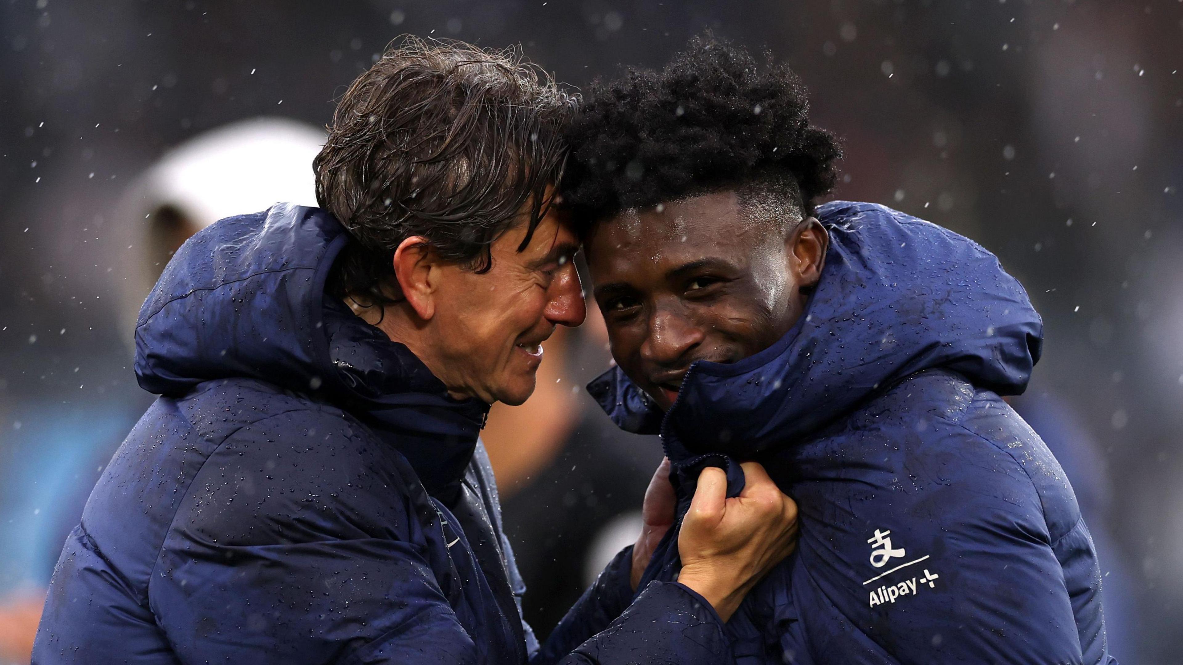 Thomas Frank celebrates win over Leeds with Mohammed Kudus in Premier League