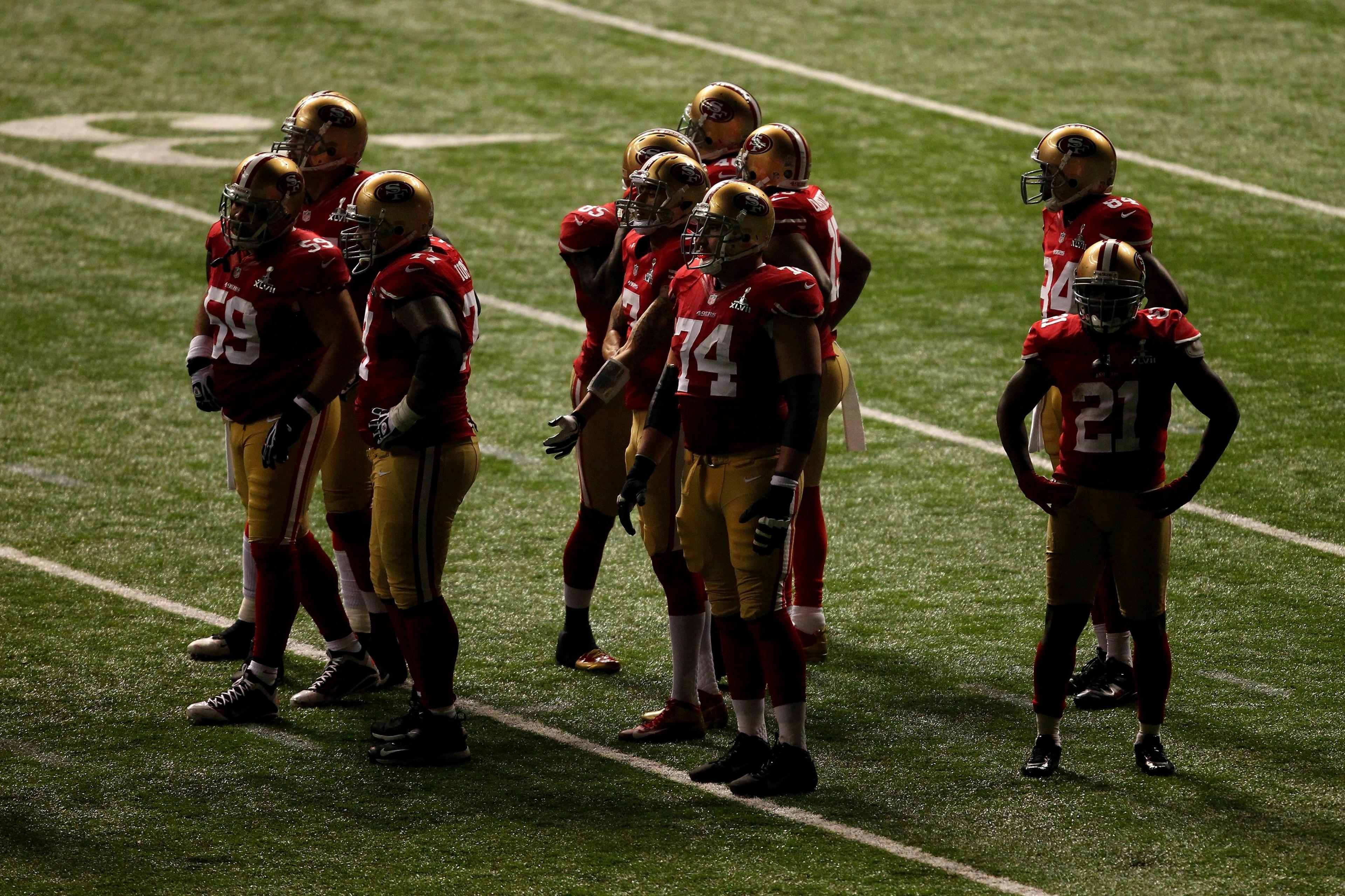 San Francisco 49ers players bemused after the lights went out in the Super Bowl