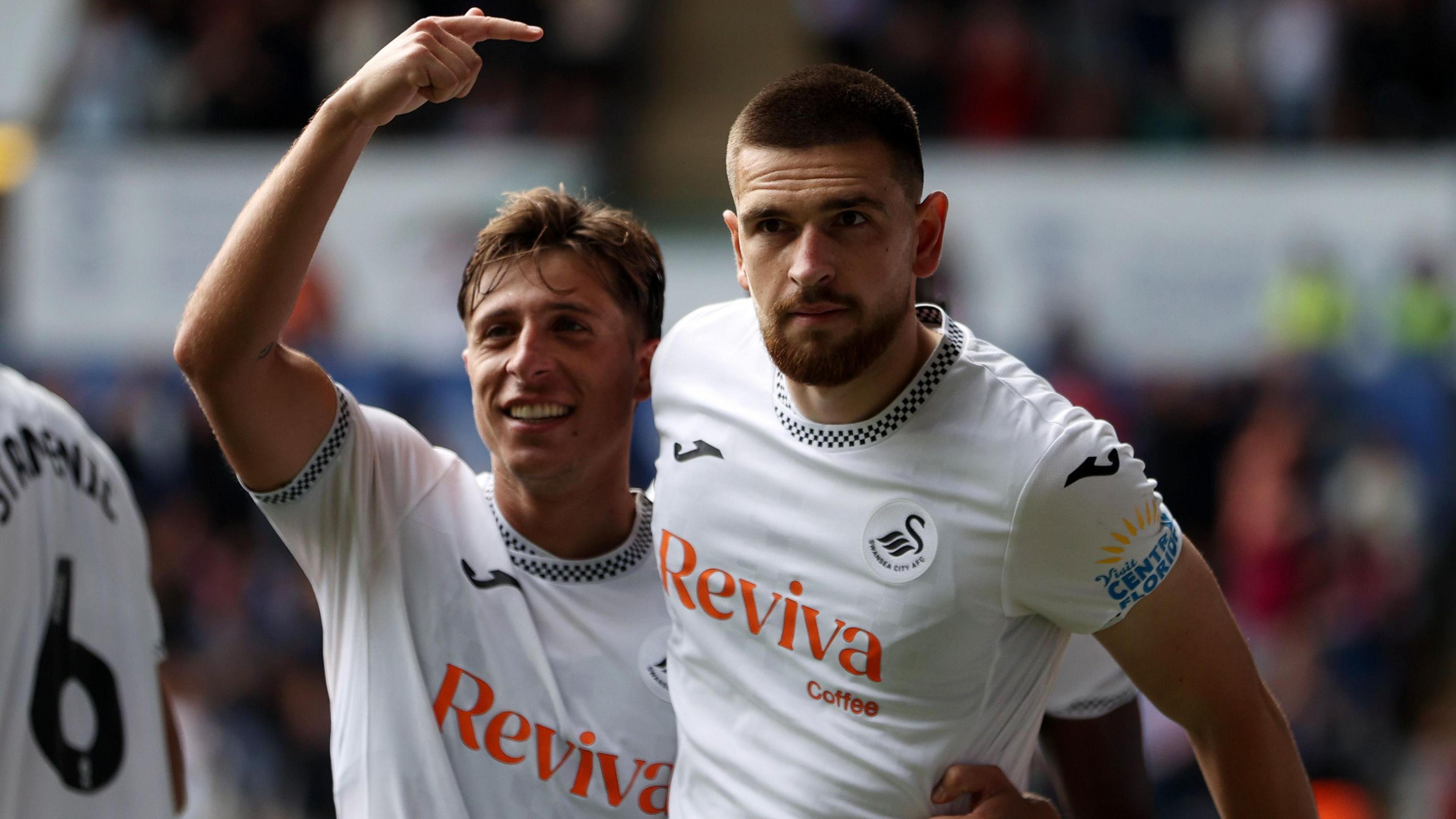 Goncalo Franco celebrates with Zan Vipotnik