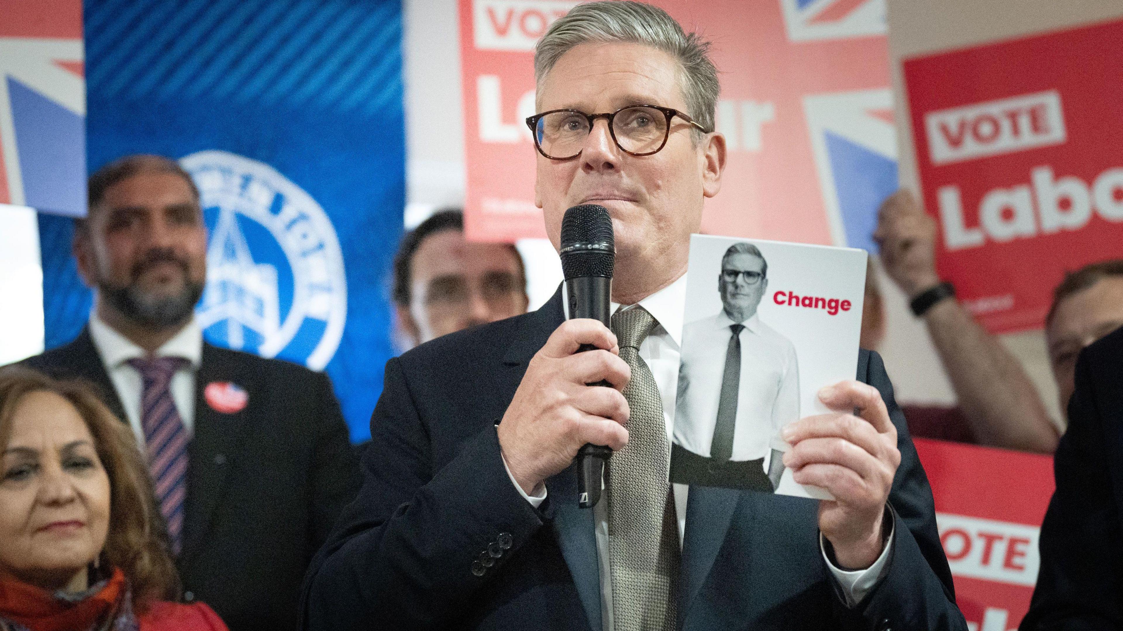 Keir Starmer speaking to an audience