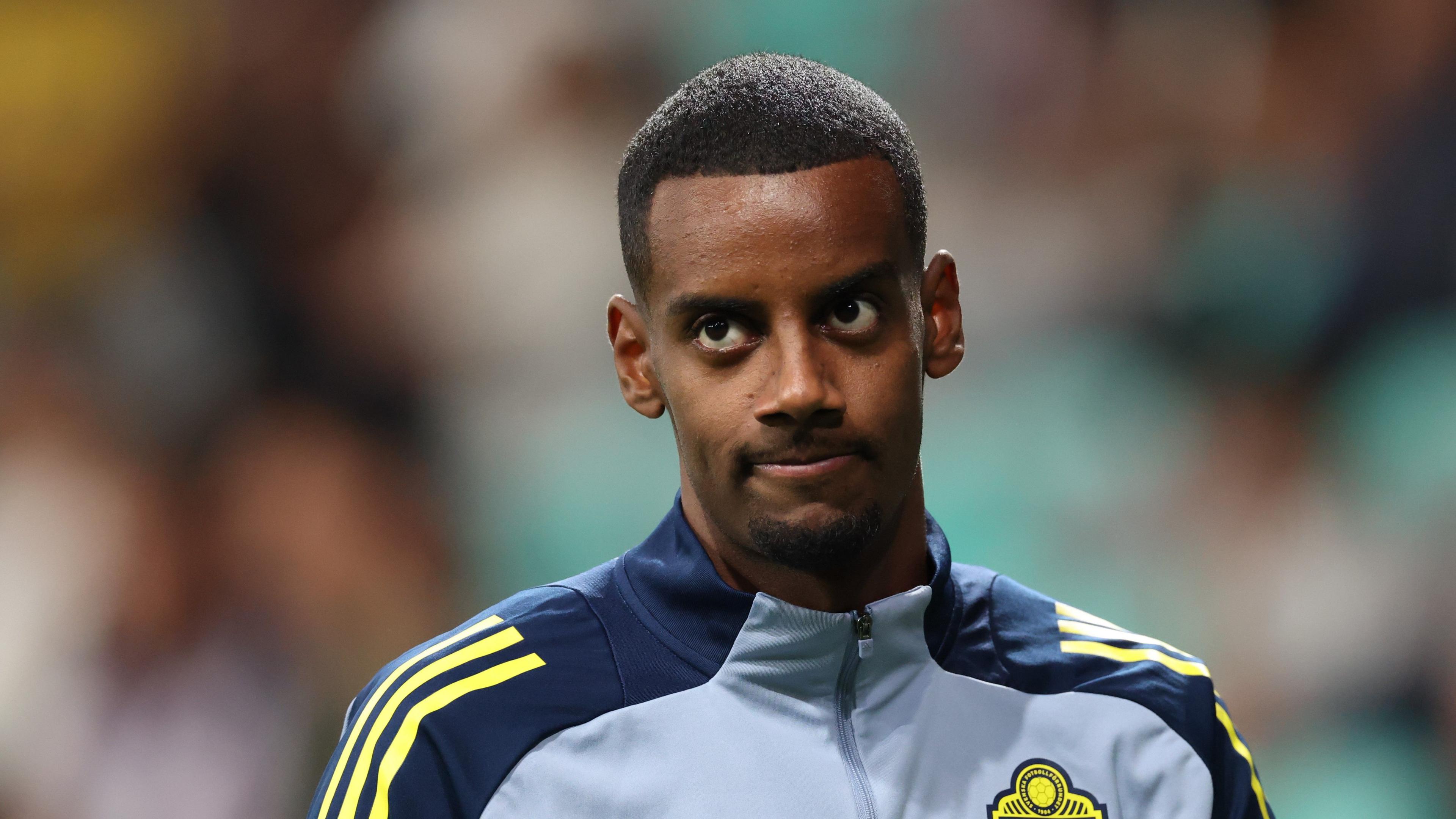 Alexander Isak warming up for Sweden against Slovenia successful World Cup qualifiers