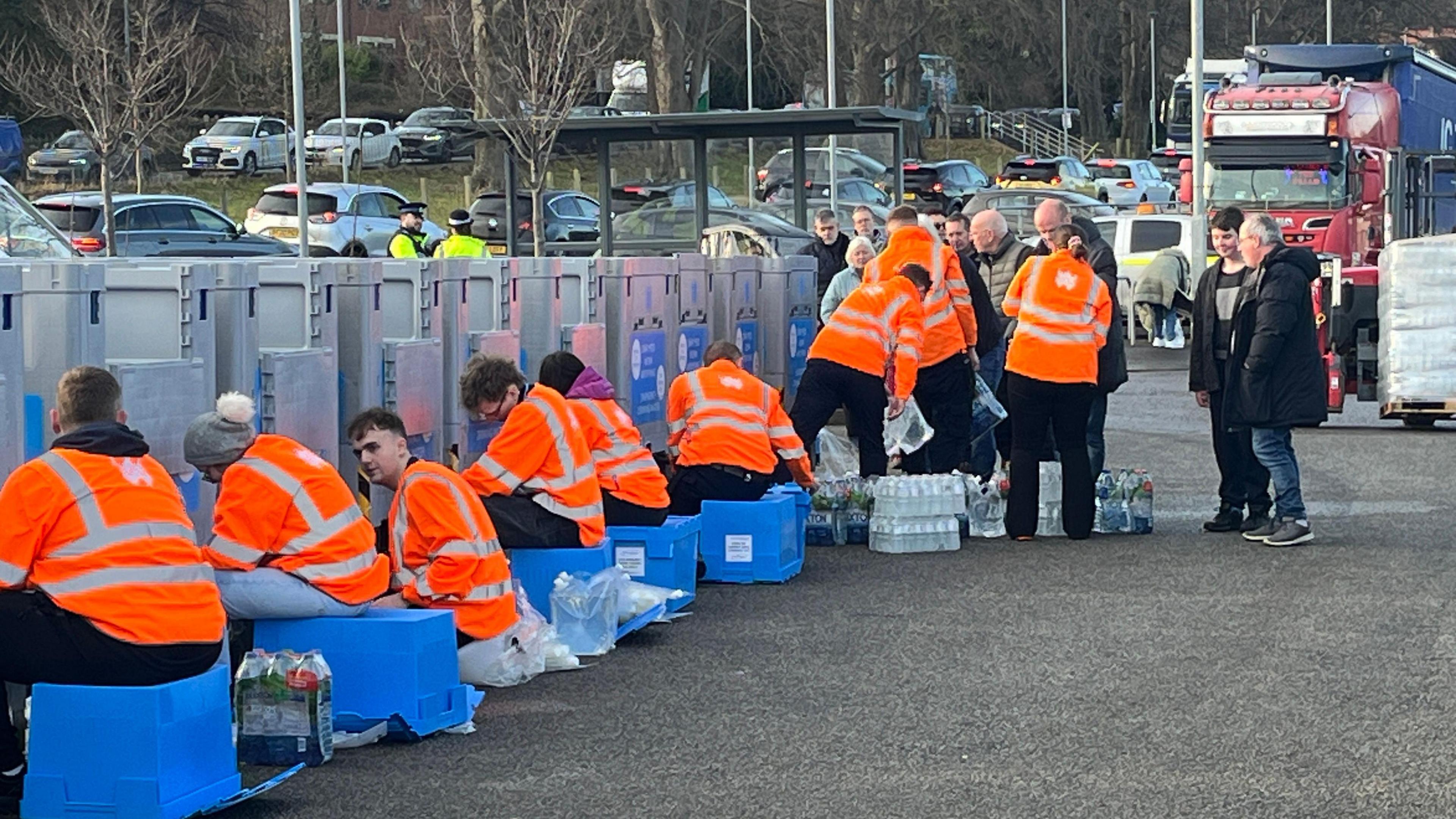 Picture of people at the water station in Zip World Conwy 