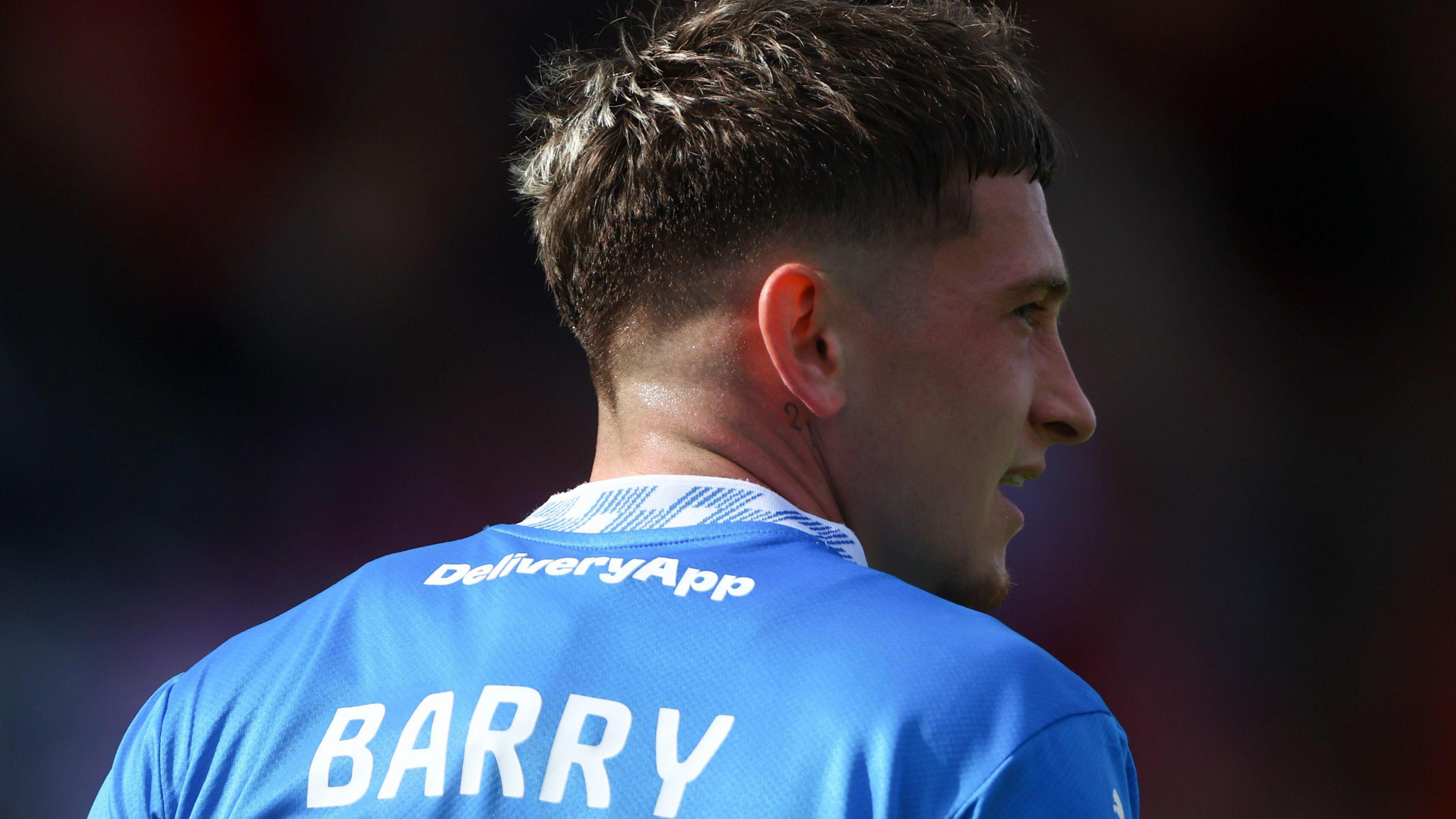 Louie Barry playing for Stockport County