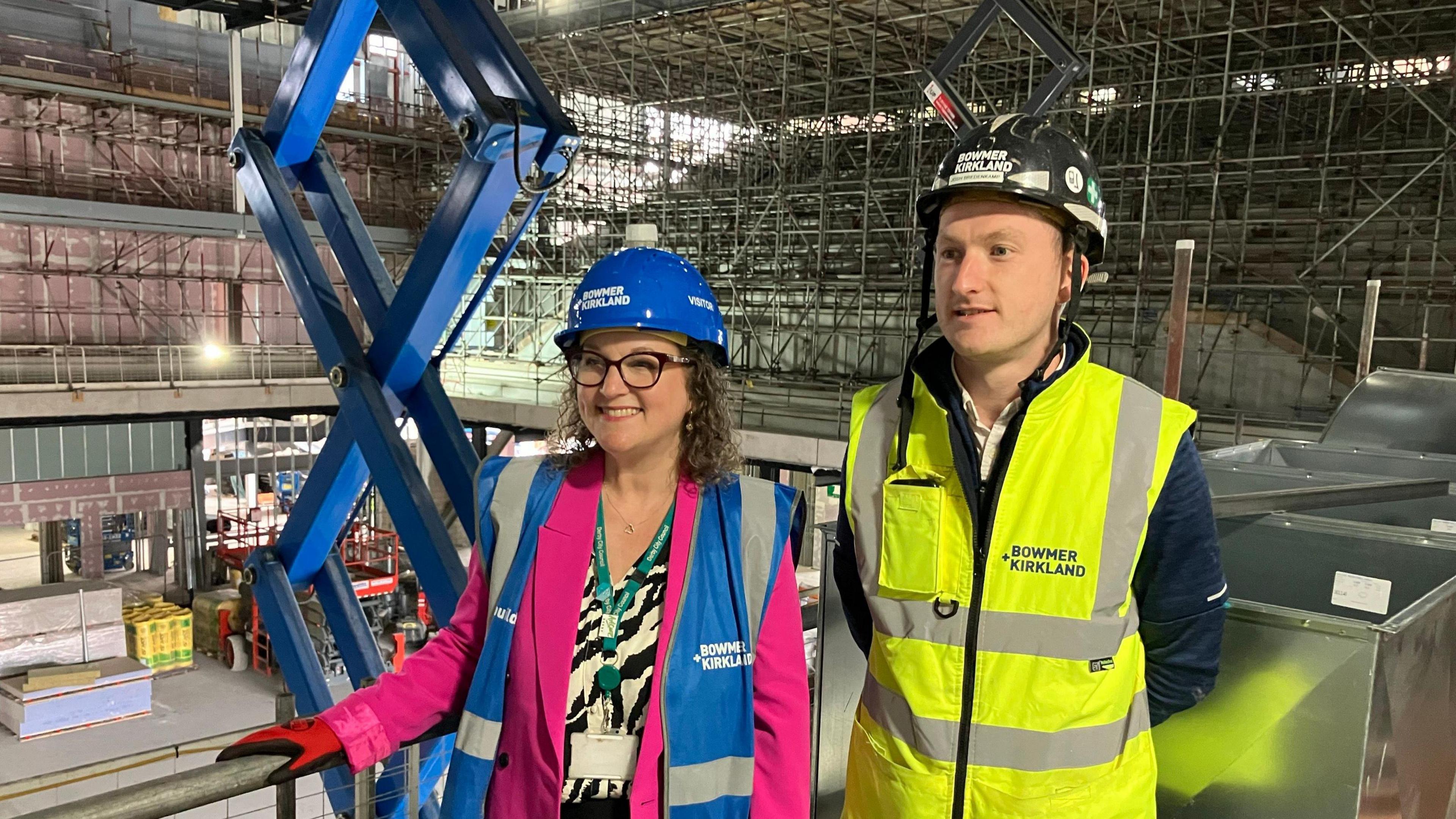 Derby City Council leader Nadine Peatfield and site manager Josh Brendakamp of Bowmer + Kirkland during a visit