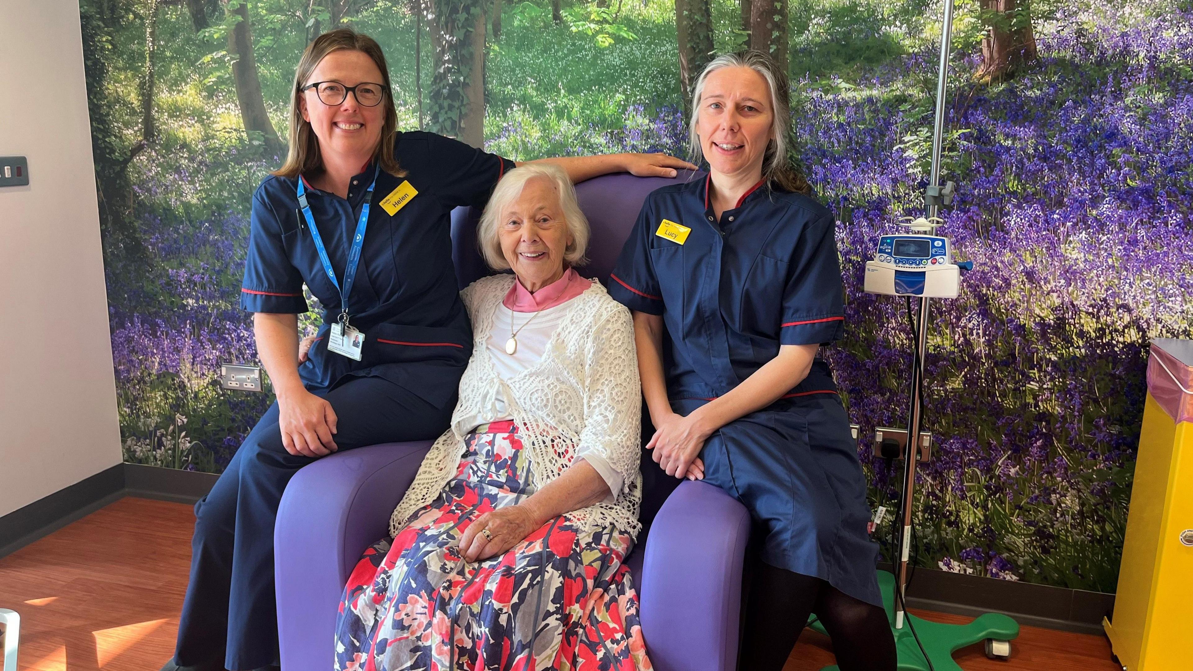 Anne Hutchings with two oncology nurses