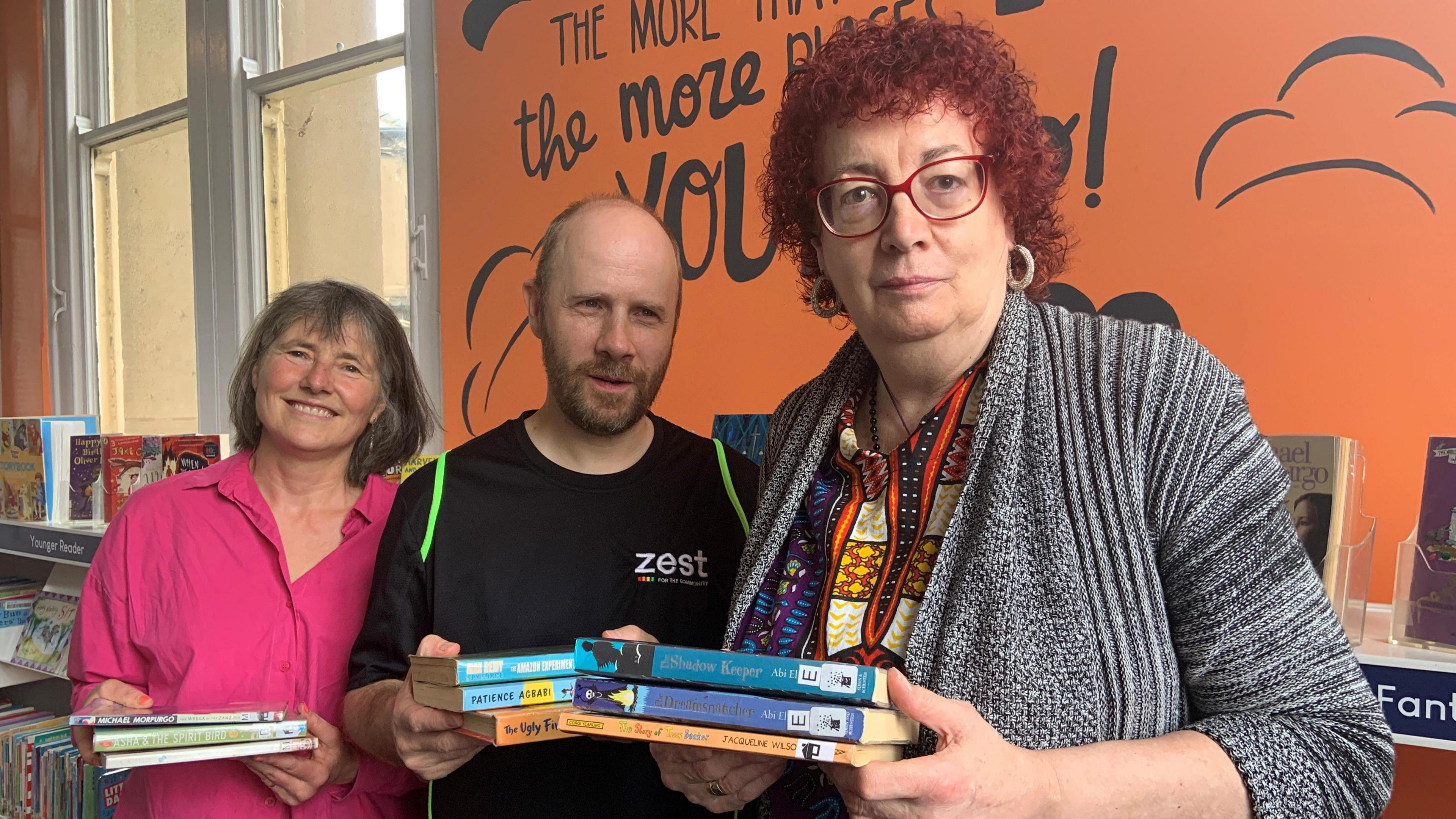 Susannah Brewer with volunteers at Upperthorpe library