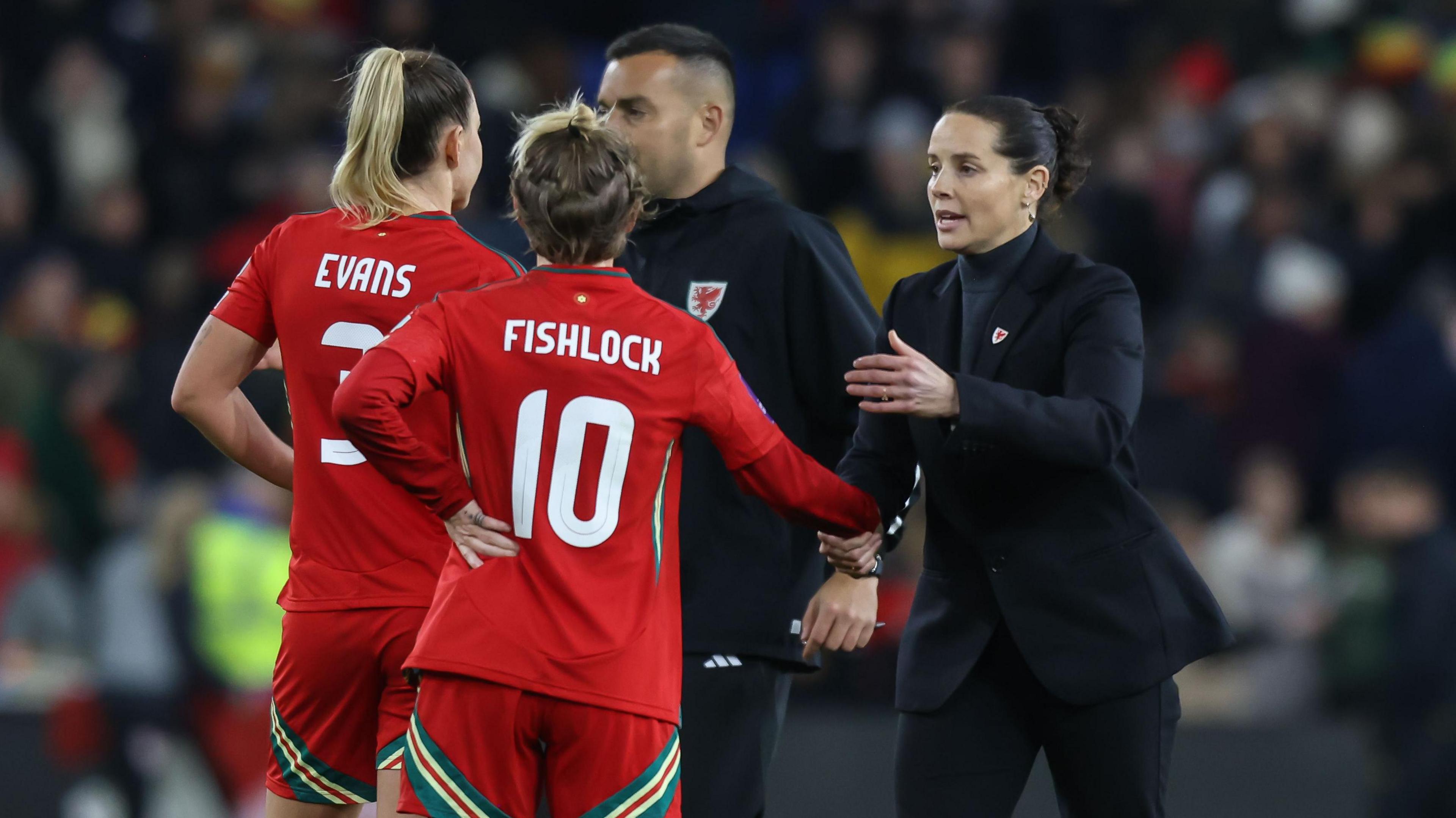 Jess Fishlock and Wales manager Rhian Wilkinson