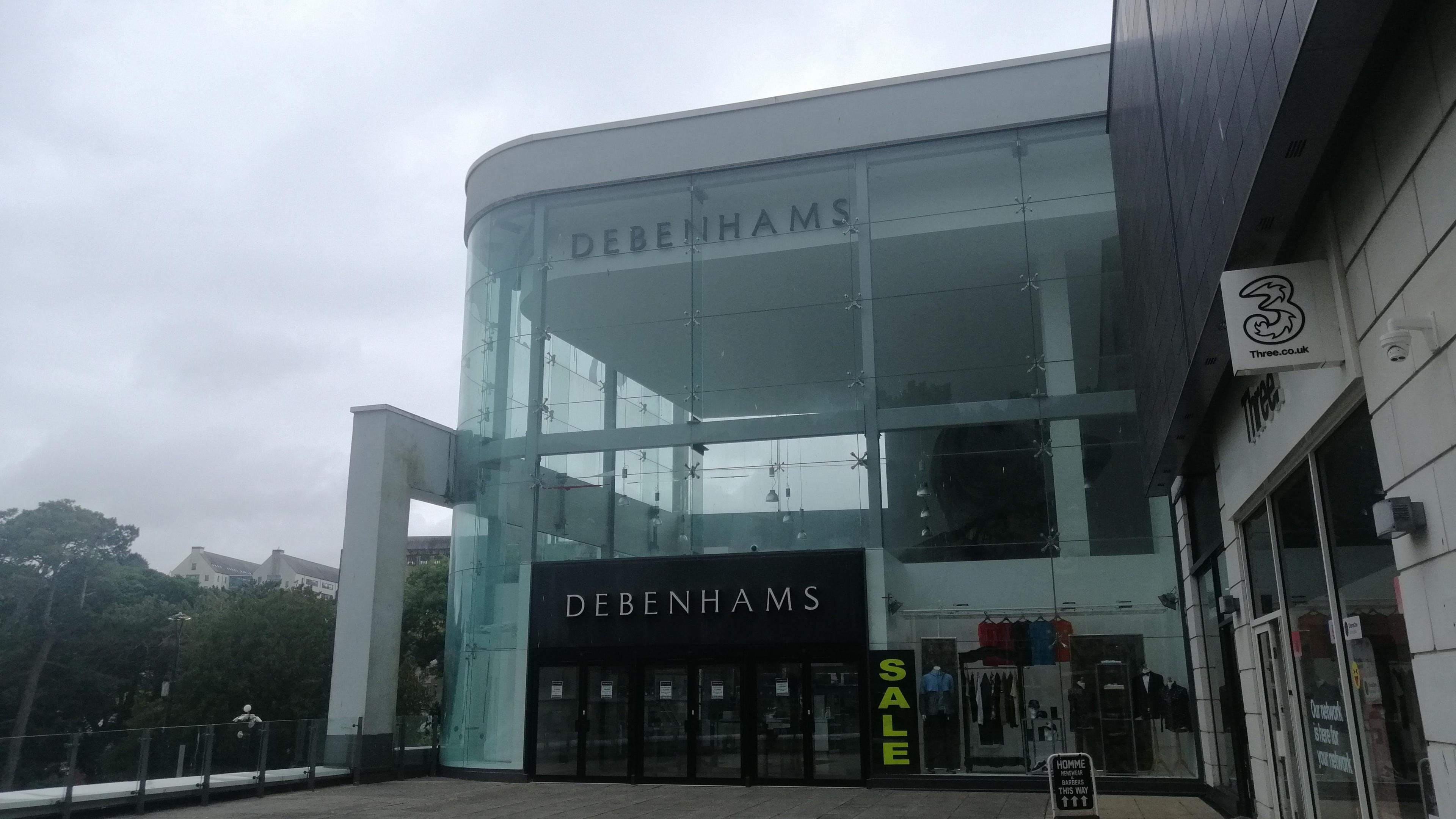 Safle Debenhams