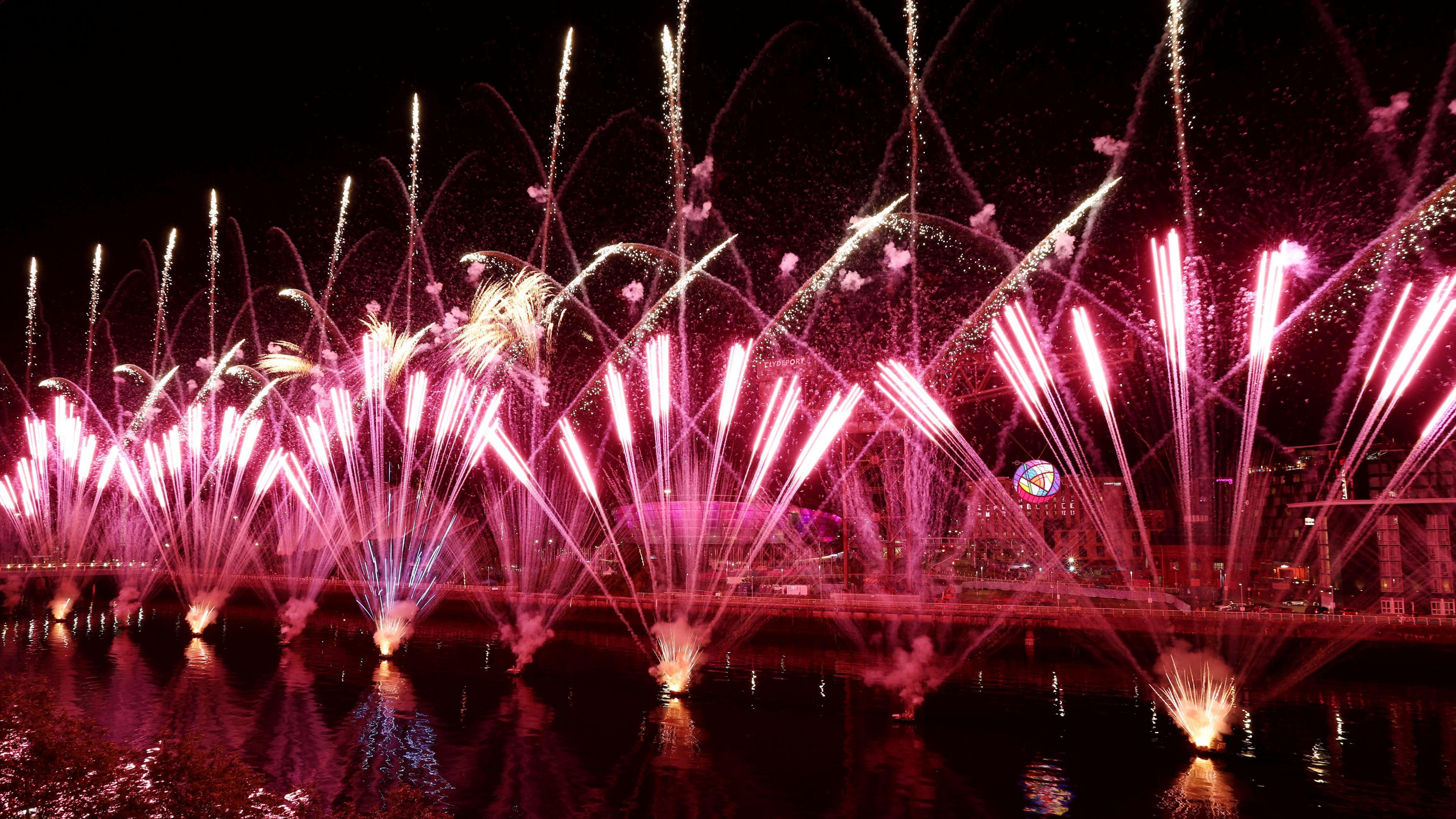 GLASGOW, SCOTLAND - AUGUST 02: A fireworks display takes place on the River Clyde during the Closing Ceremony on day ten of the Glasgow 2026 Commonwealth Games at The Hydro on August 02, 2026 in Glasgow, Scotland. (Photo by James Fearn/Getty Images)