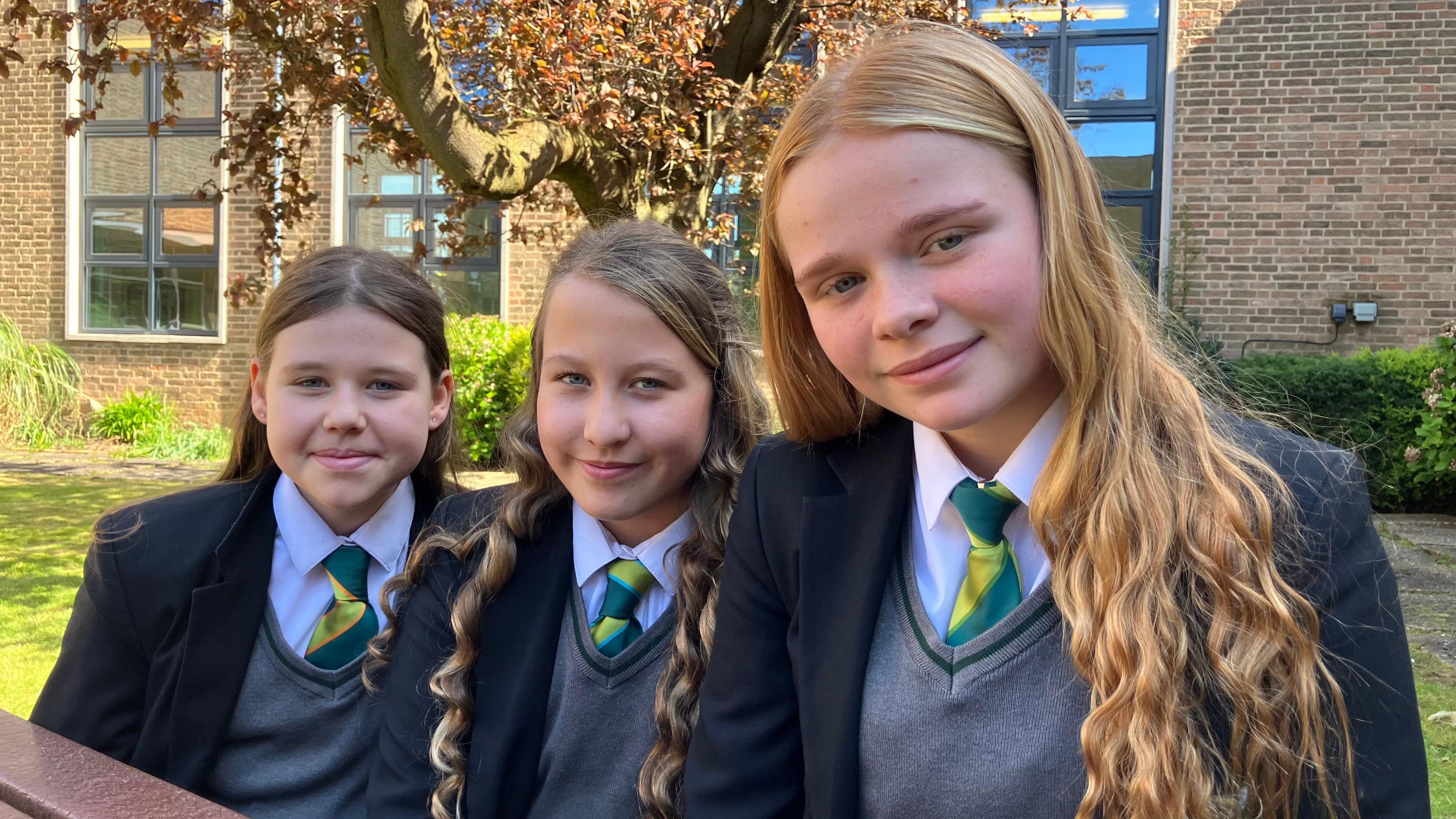 Amelia with her cousin Sophia and best friend Billie