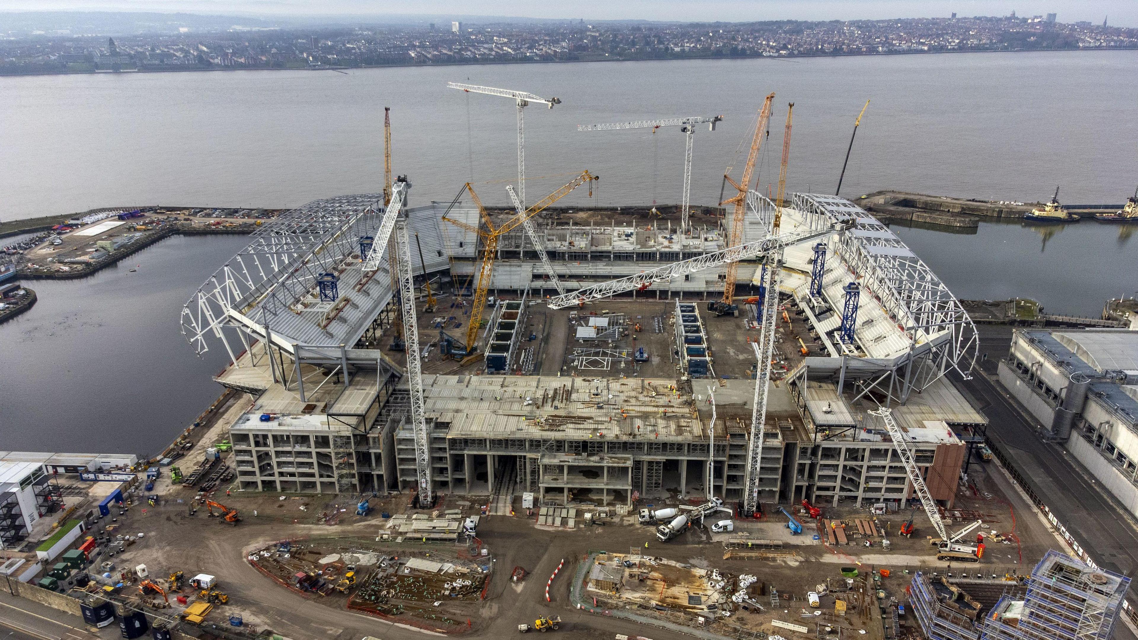 Everton stadium at Bramley-Moore Dock being built