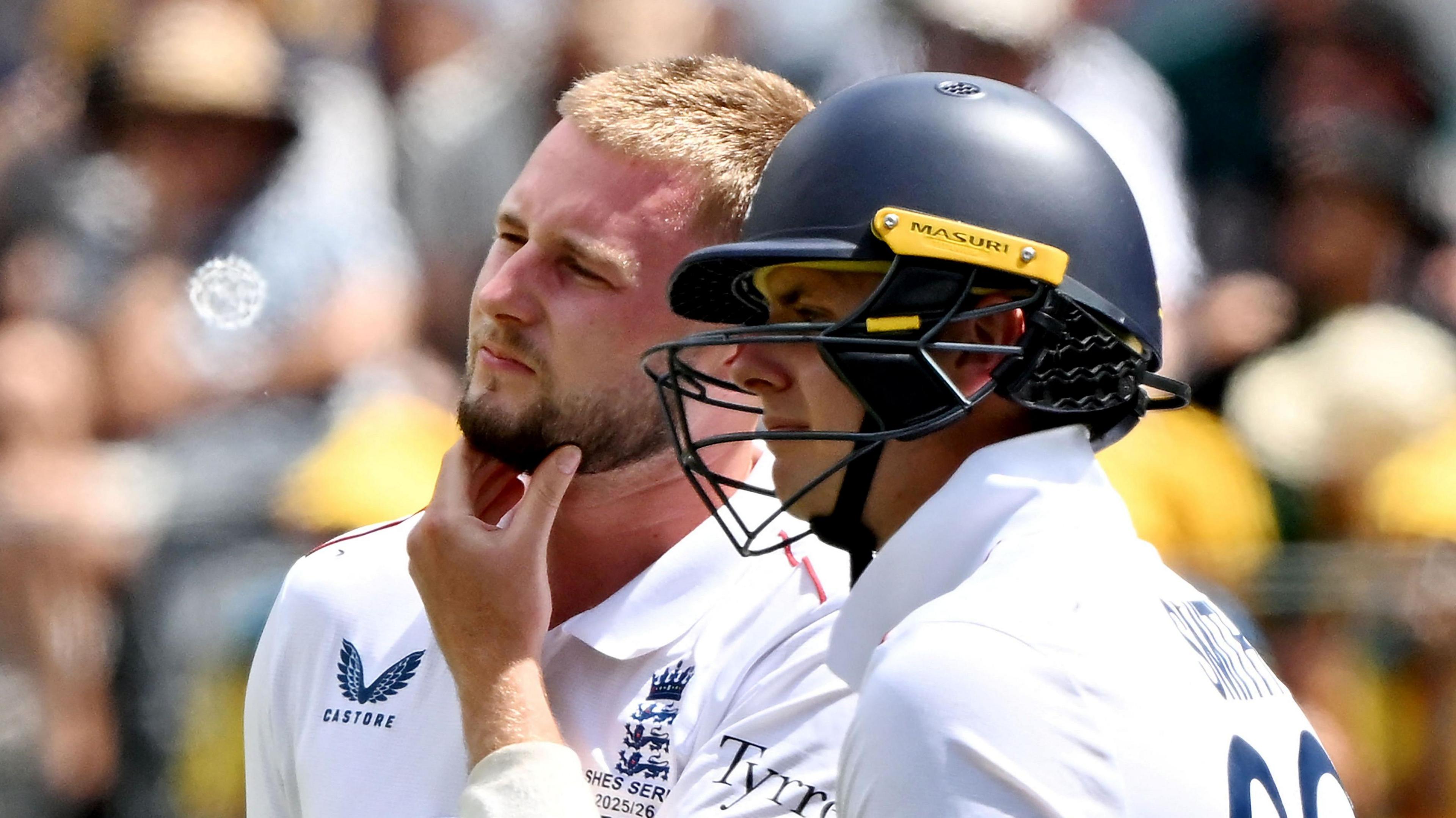 Gus Atkinson and Jamie Smith