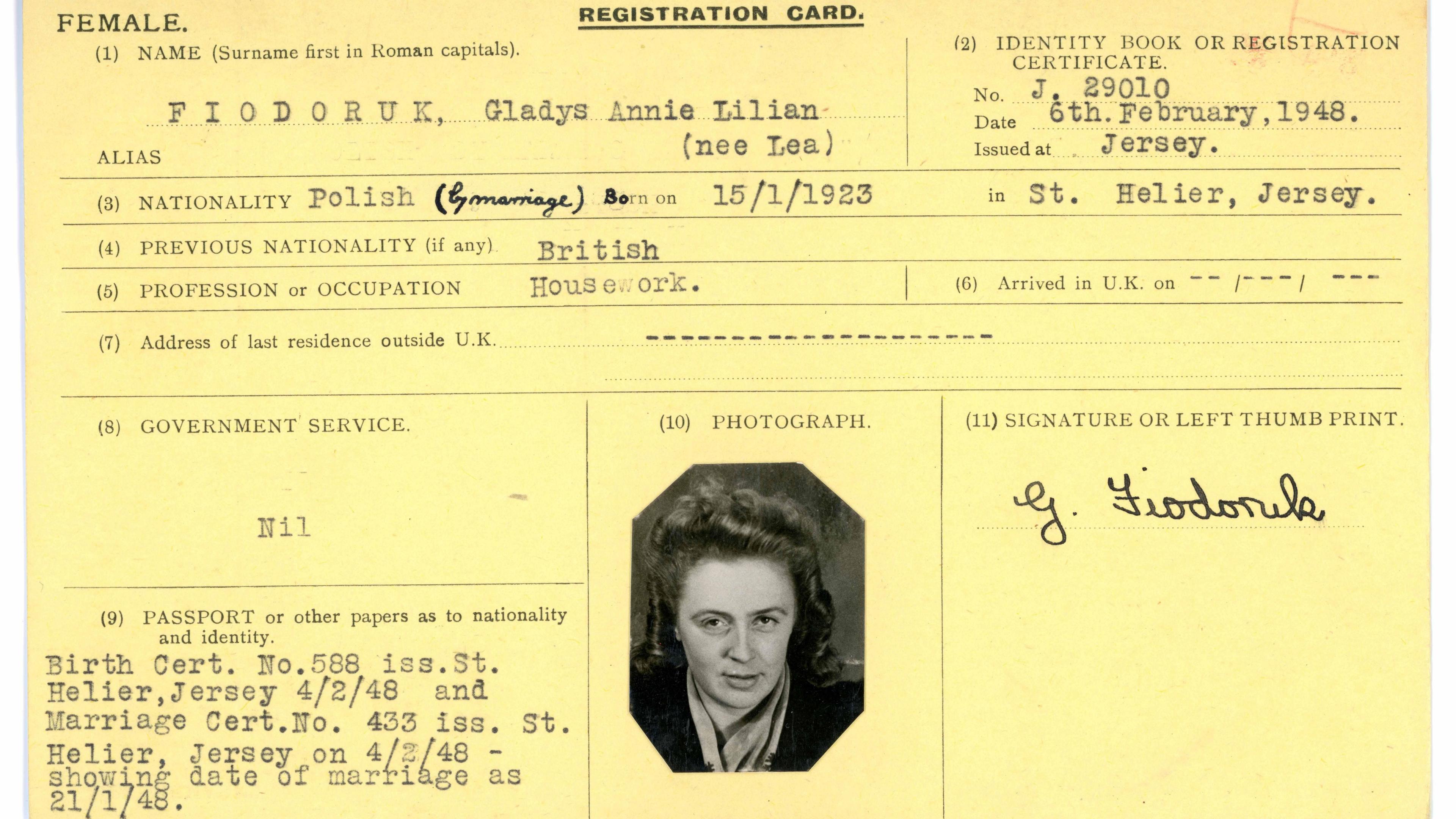 The alien registration card of Gladys Annie Lilian Fiodoruk, Mr Fiodoruk's wife