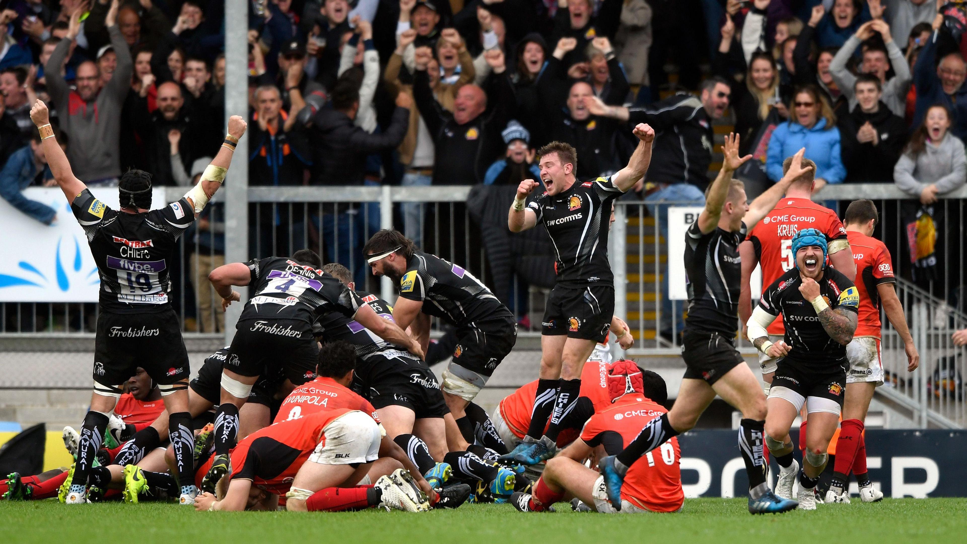 Exeter celebrate Sam Simmonds' winning try over Saracens in May 2017