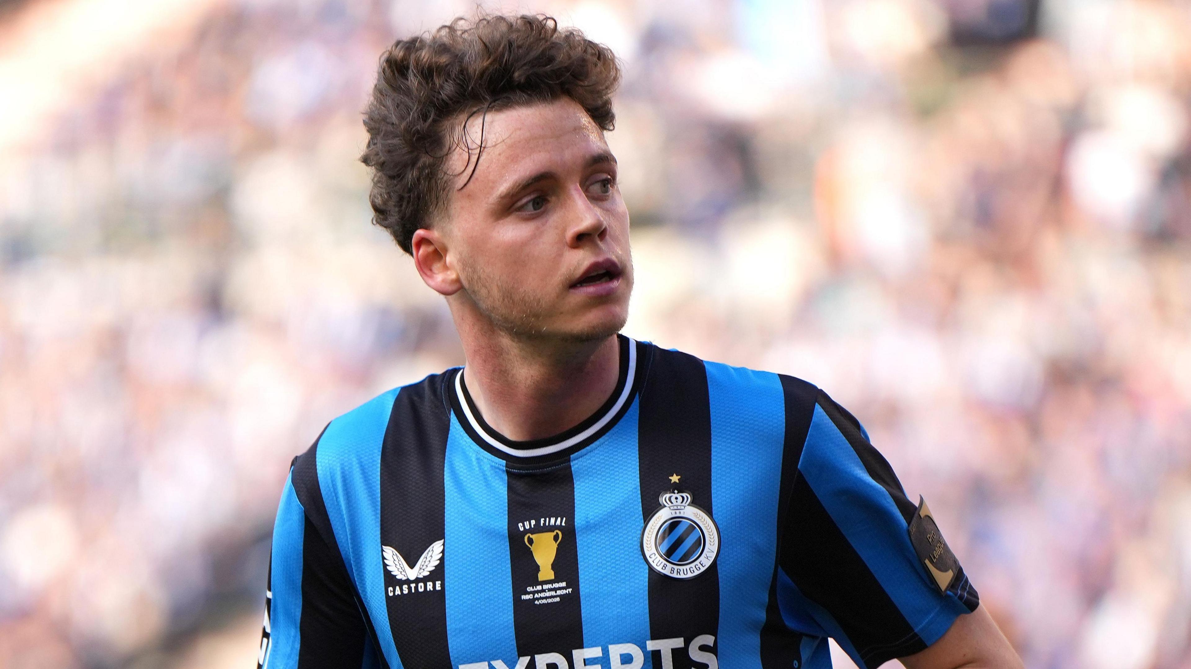 Maxim De Cuyper playing for Club Brugge