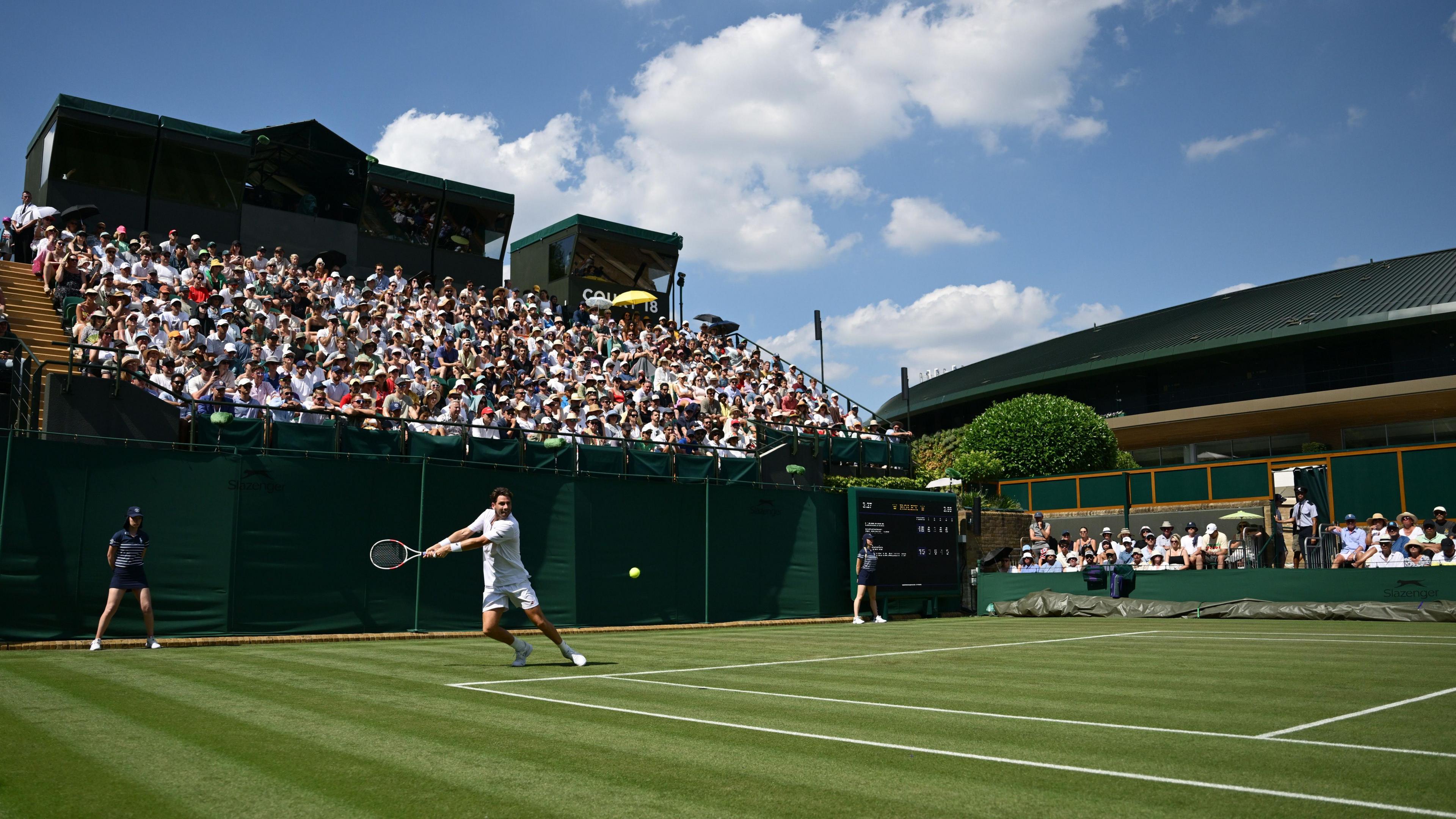 Cameron Norrie playing at Wimbledon without line judges