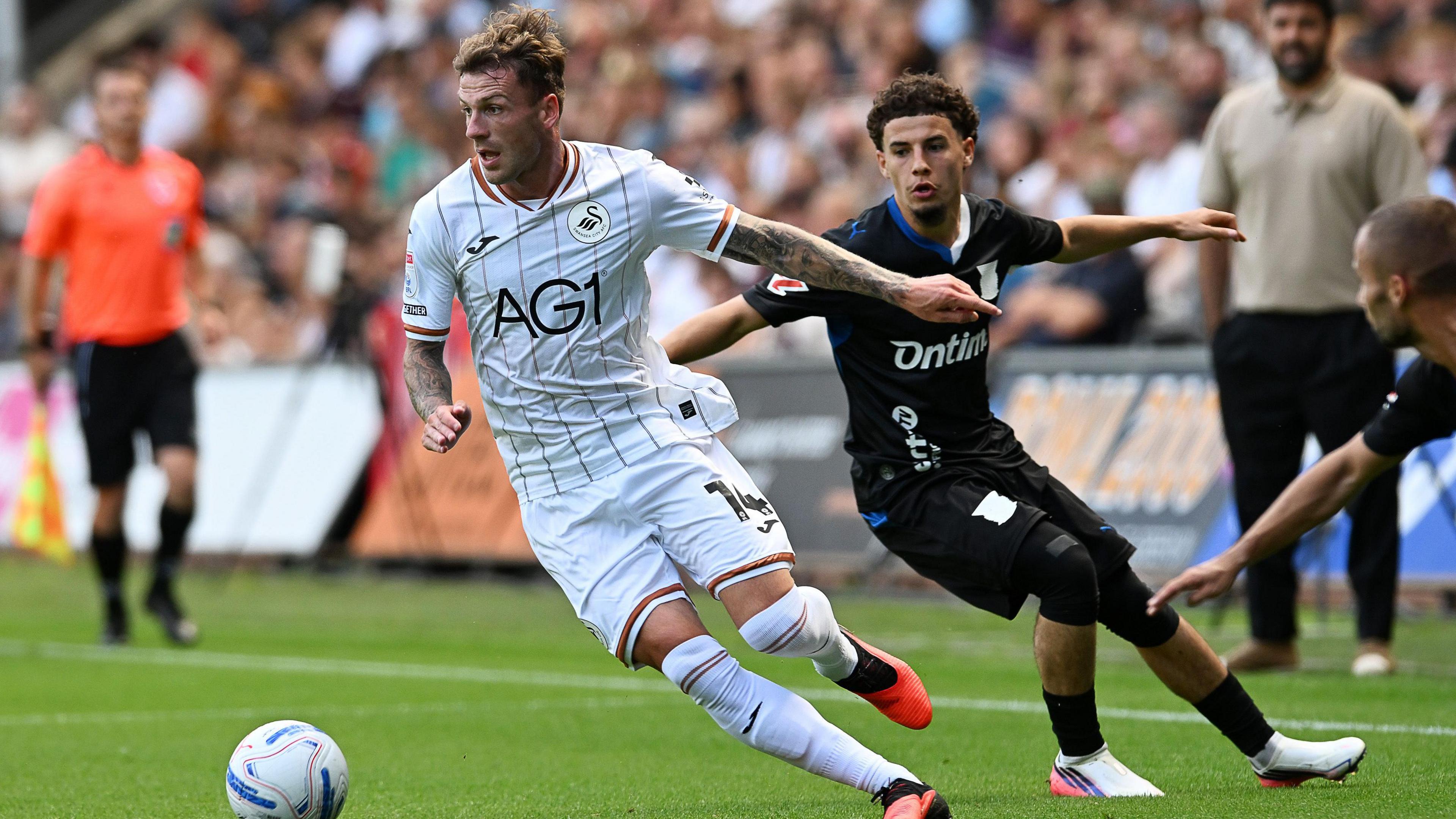 Josh Tymon in action against Leganes