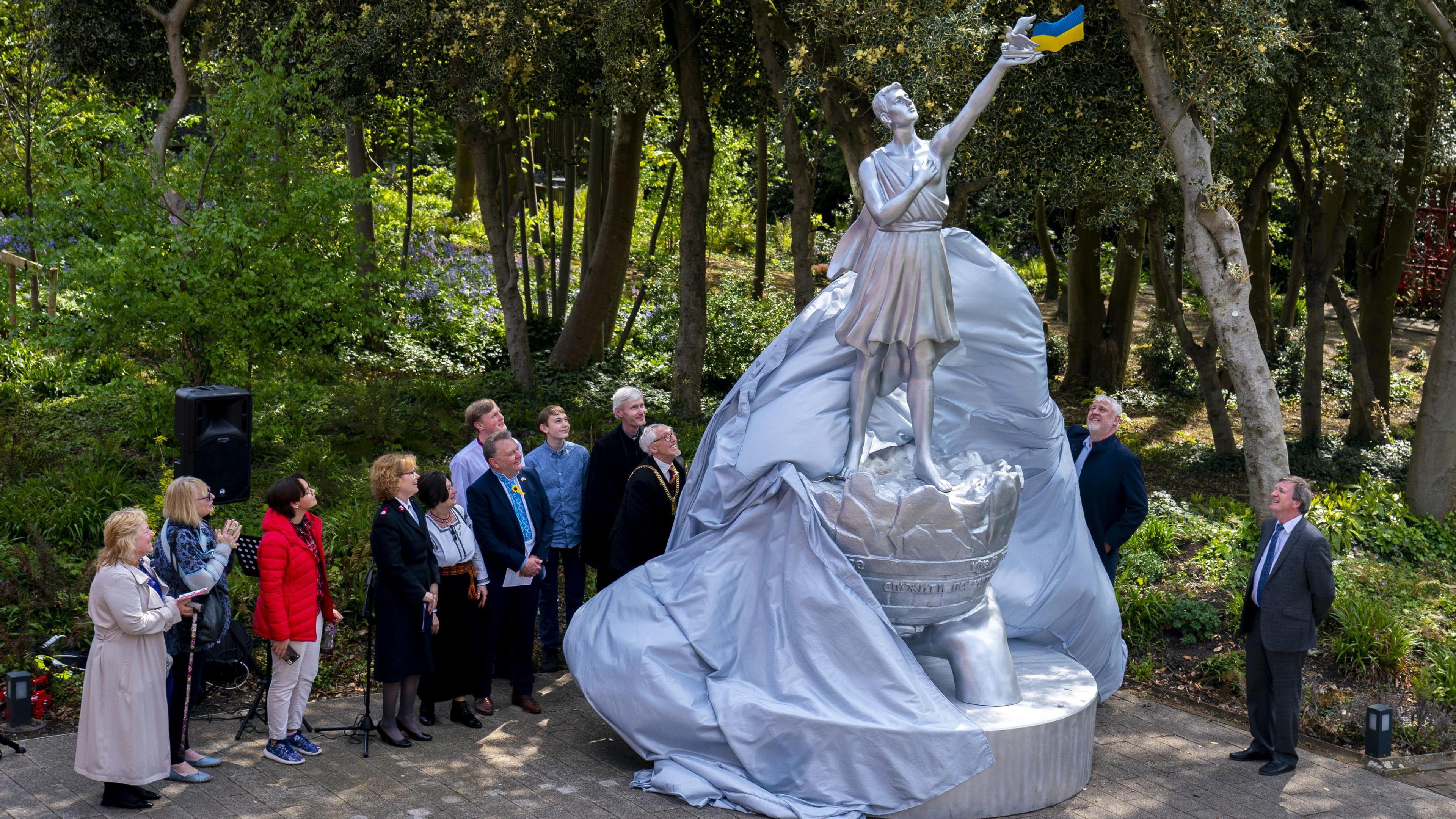 Ukrainian Peace Monument unveiled