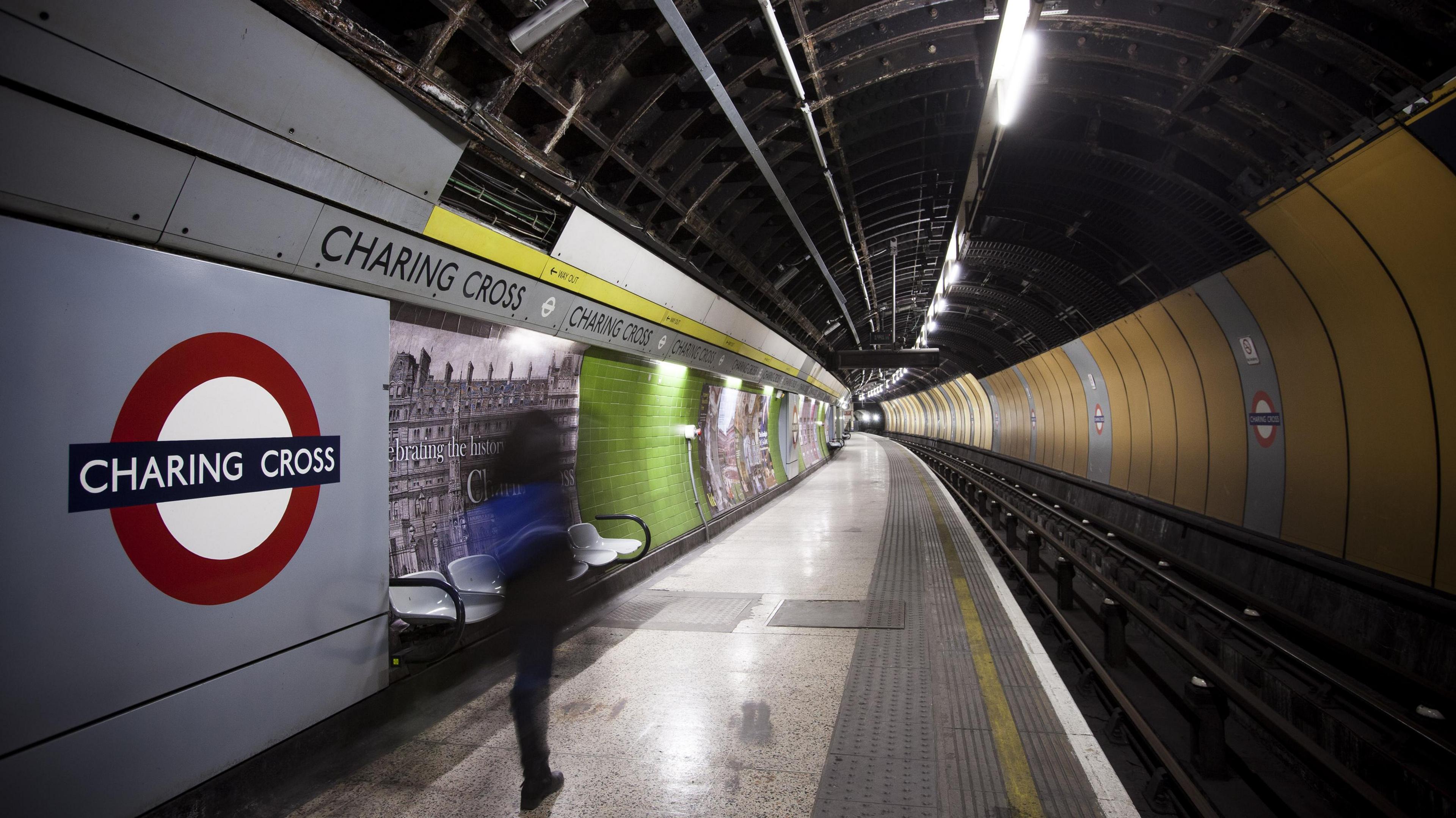 charing cross jubilee line station