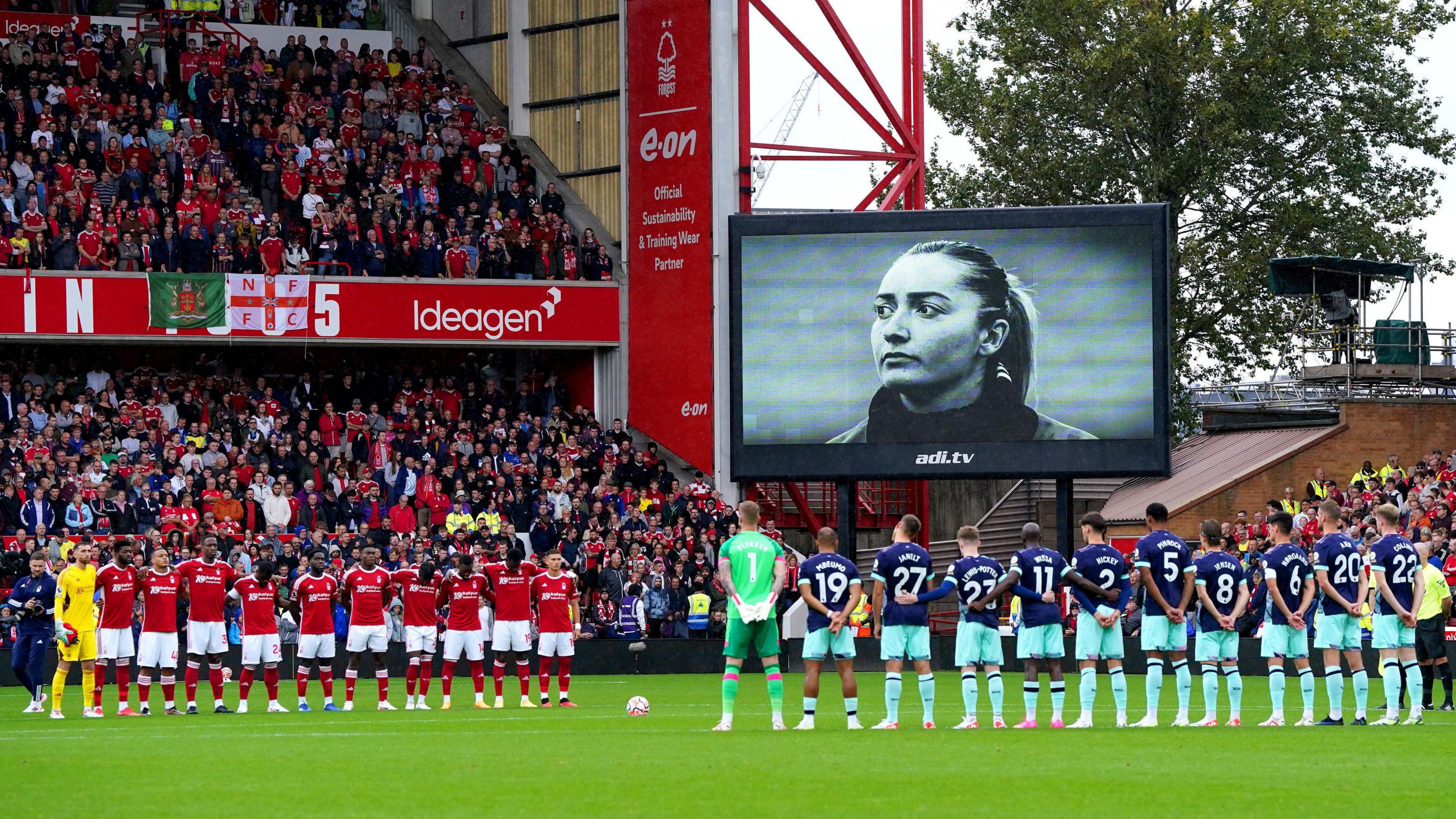 Players pay tribute to Maddy Cusack