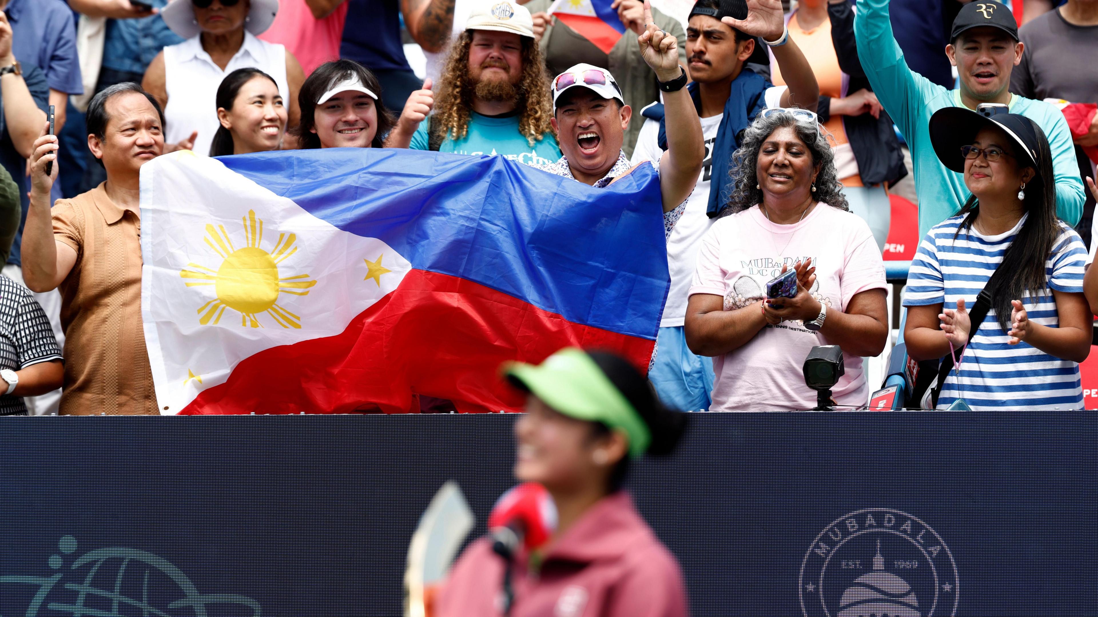 Filipino fans cheering Alex Eala