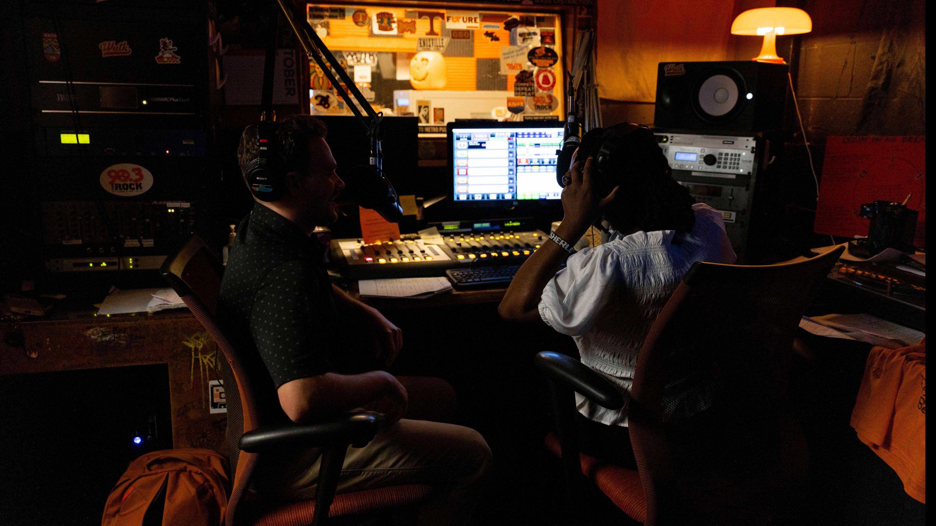 Cade Beasley and Shirleen Mwaura in the studio at 90.3FM WUTK "The Rock" at the University of Tennessee, Knoxville