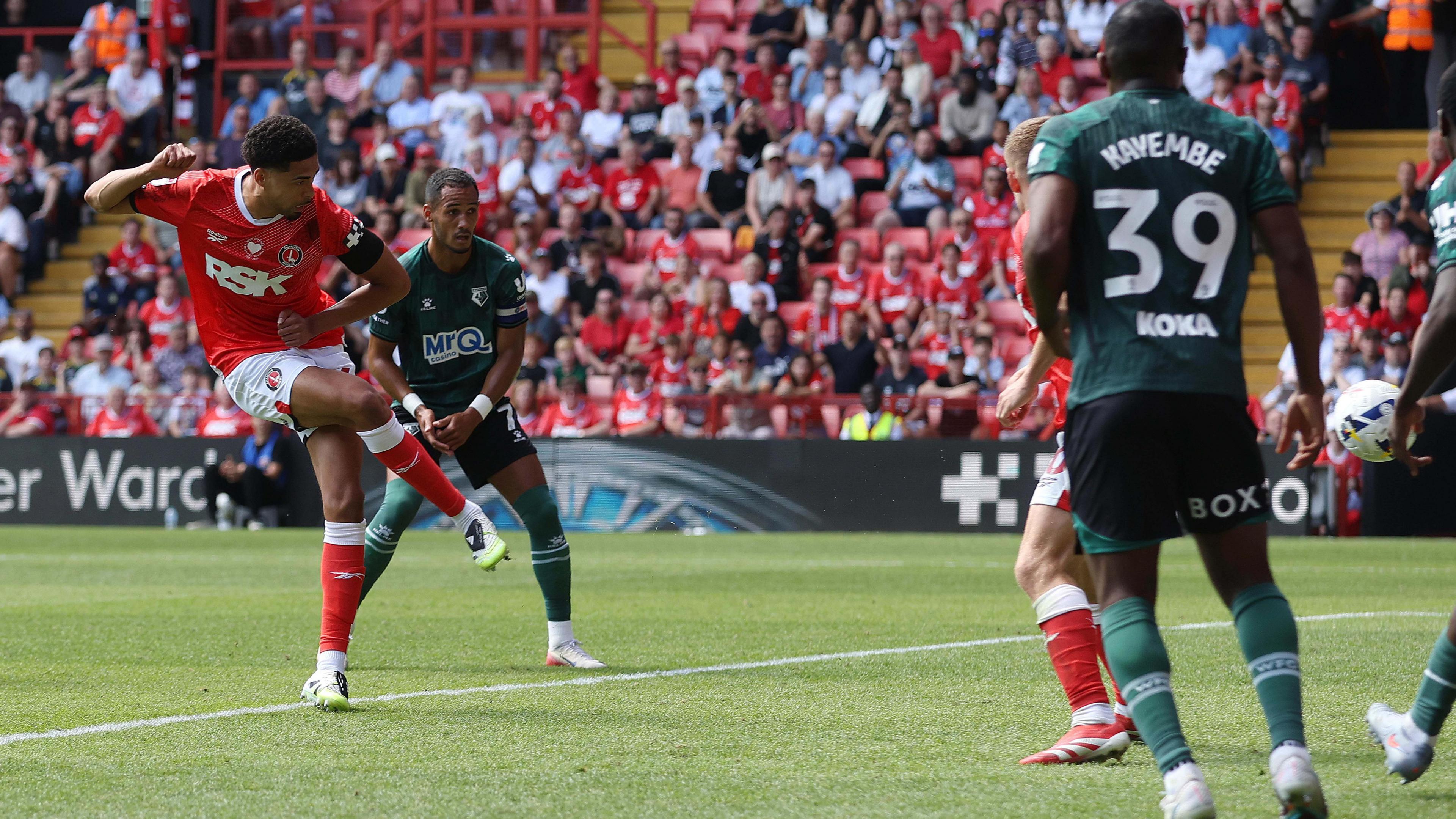 Harvey Knibbs scores 11 minutes into his Charlton Athletic debut