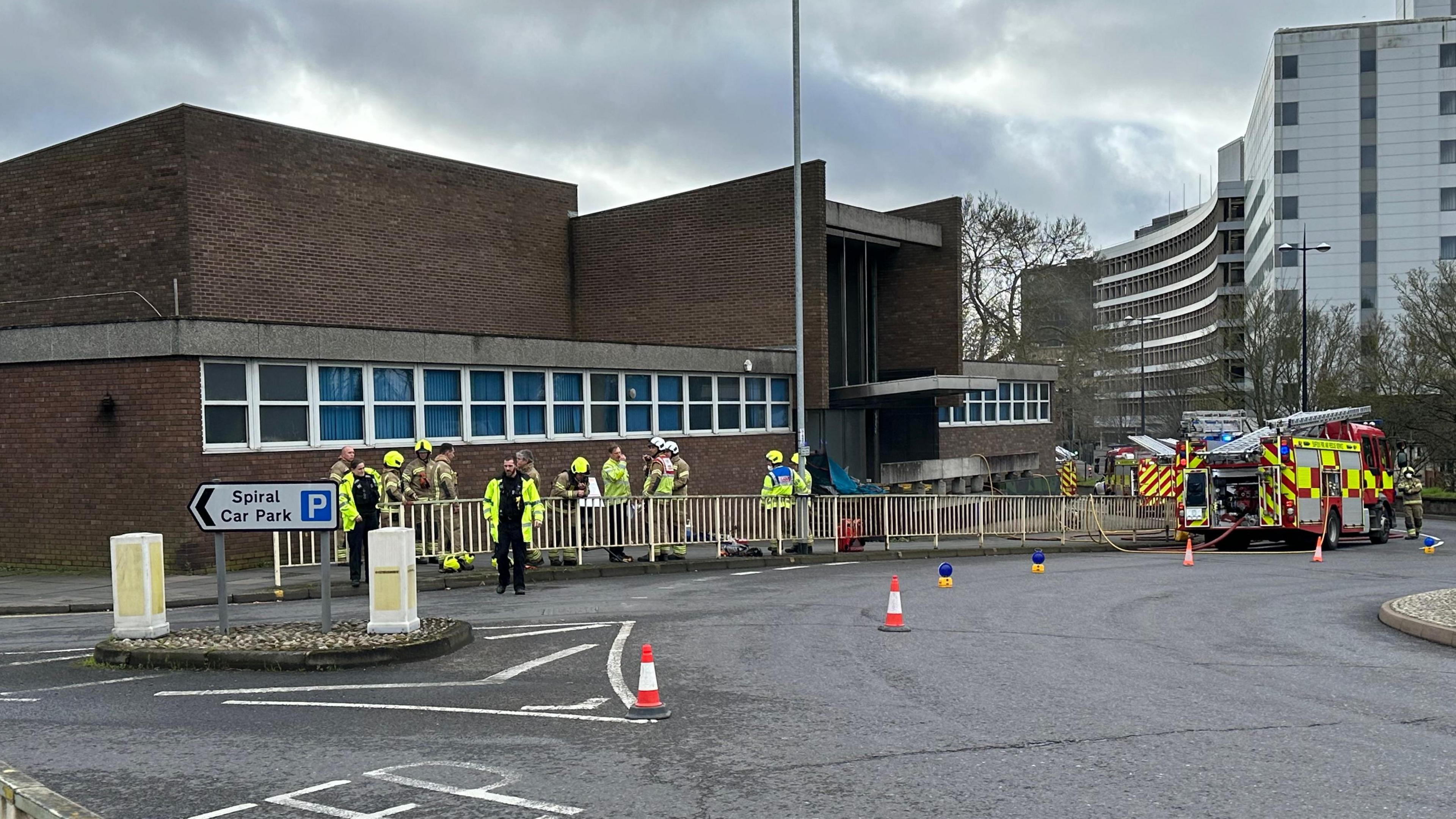 Firecrews at old crown court in Ipswich