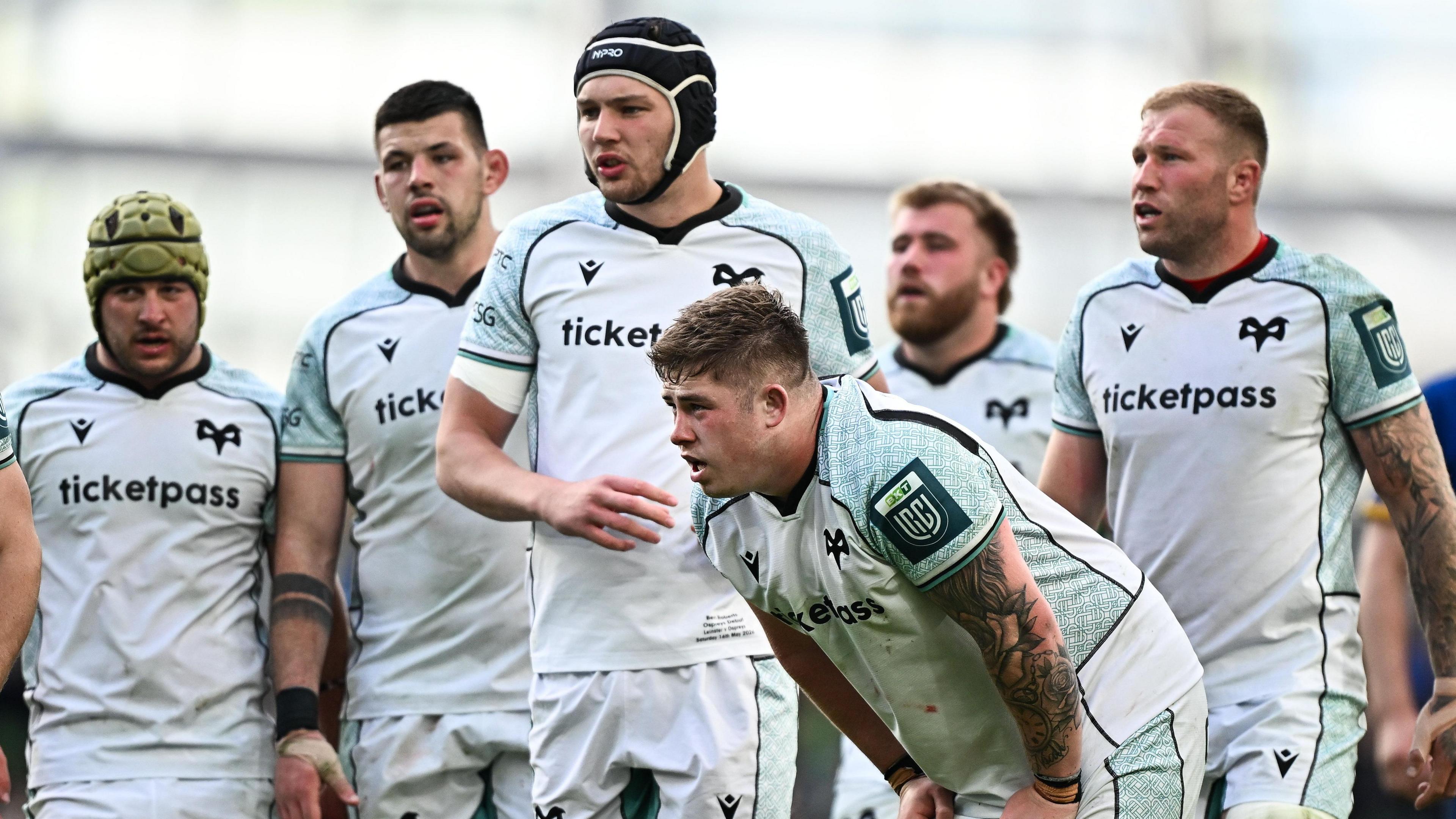 Ospreys players look dejected after record defeat against Leinster